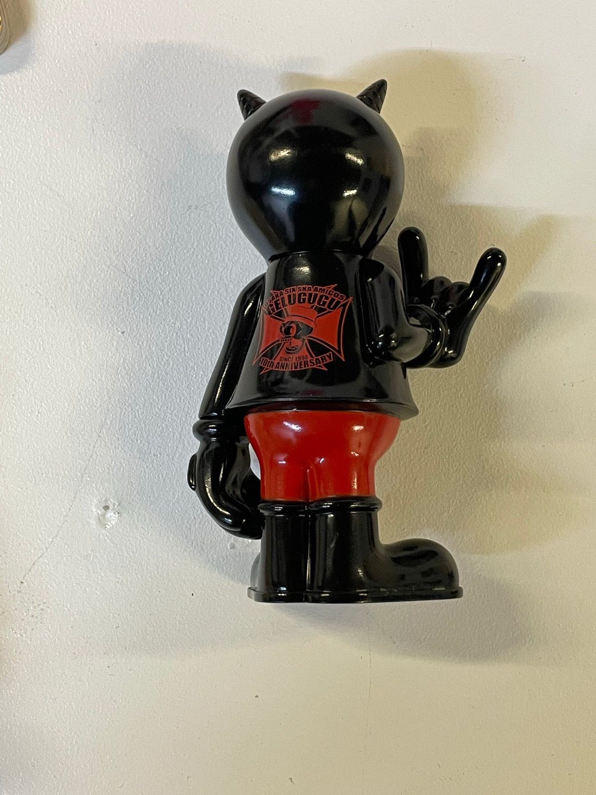 Japanese Brand Mad Toyz ‘Charlie B’ x Osaka Six Ska Amigos Size ONE SIZE - 7 Thumbnail