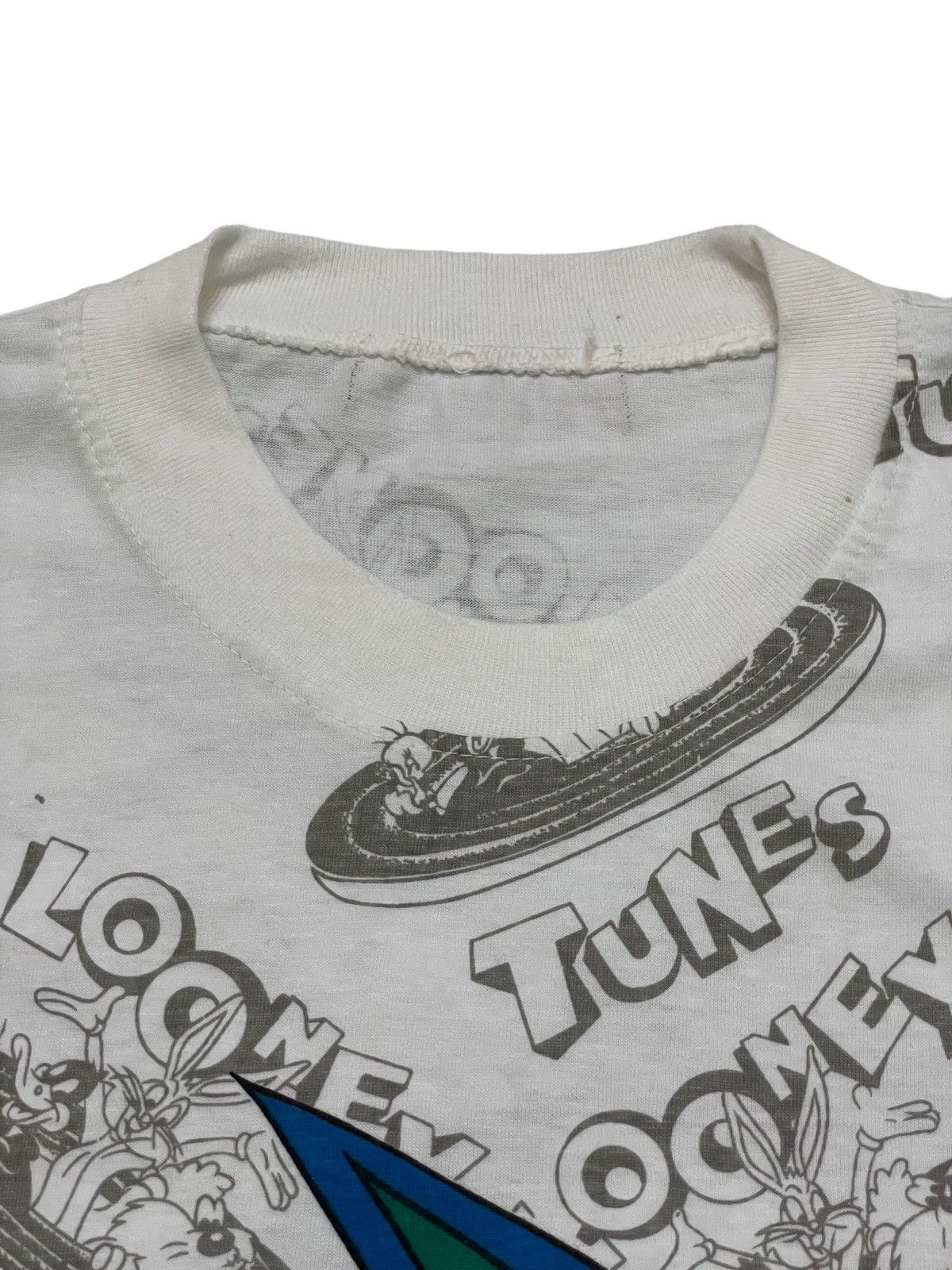 Vintage Vintage Looney Tunes T.Shirt Size US L / EU 52-54 / 3 - 6 Thumbnail