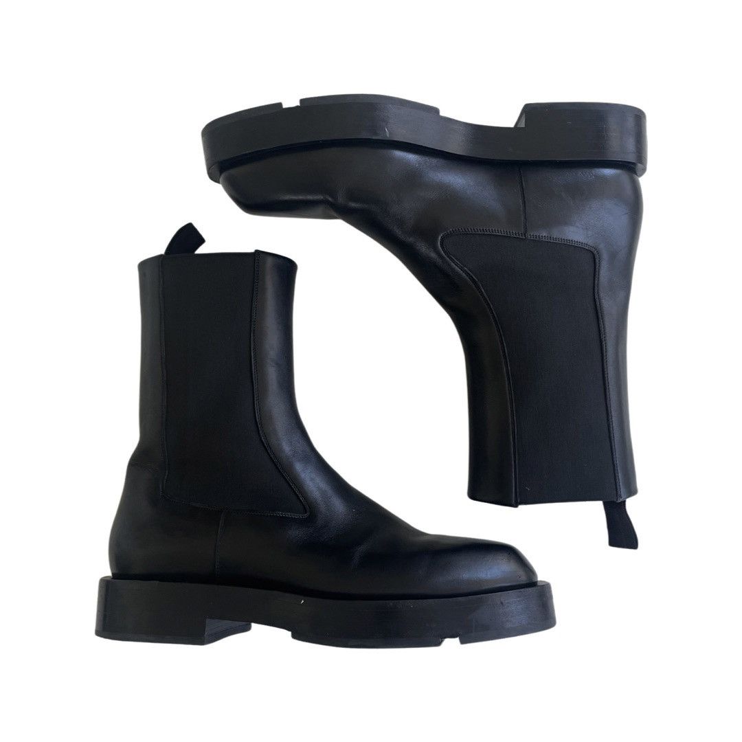 Givenchy Squared Chelsea Boots In Box Leather Size US 9.5 / EU 42-43 - 1 Thumbnail