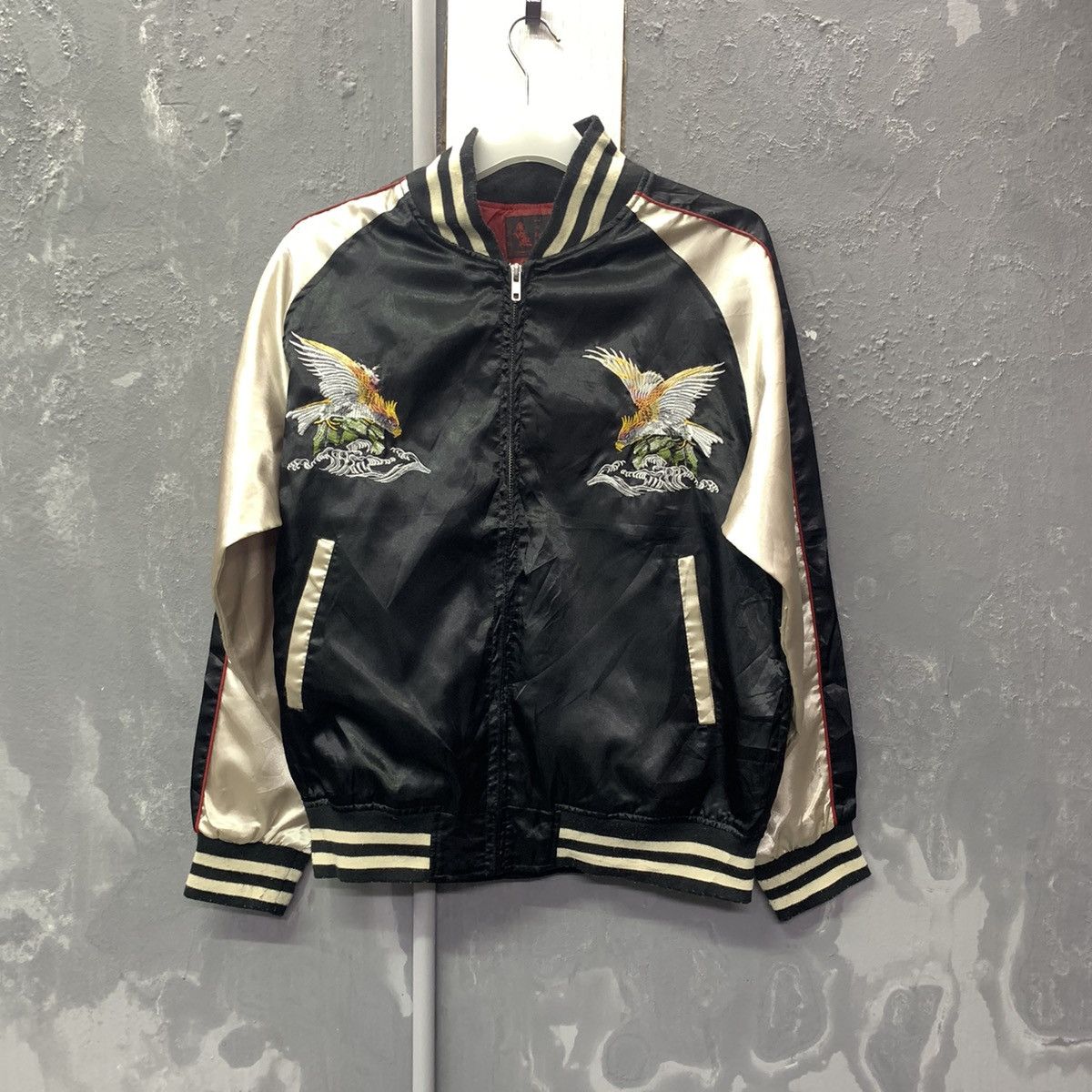 Japanese Brand Vintage 90s Eagles Sukajan Souvenir Jacket Size US L / EU 52-54 / 3 - 3 Thumbnail