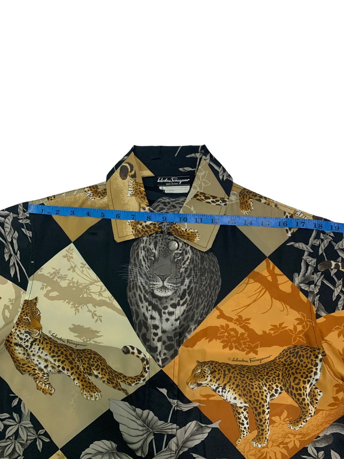 Salvatore Ferragamo Silk Salvatore Ferragamo Leopard Print Quited Coach Jacket Size S / US 4 / IT 40 - 18 Thumbnail