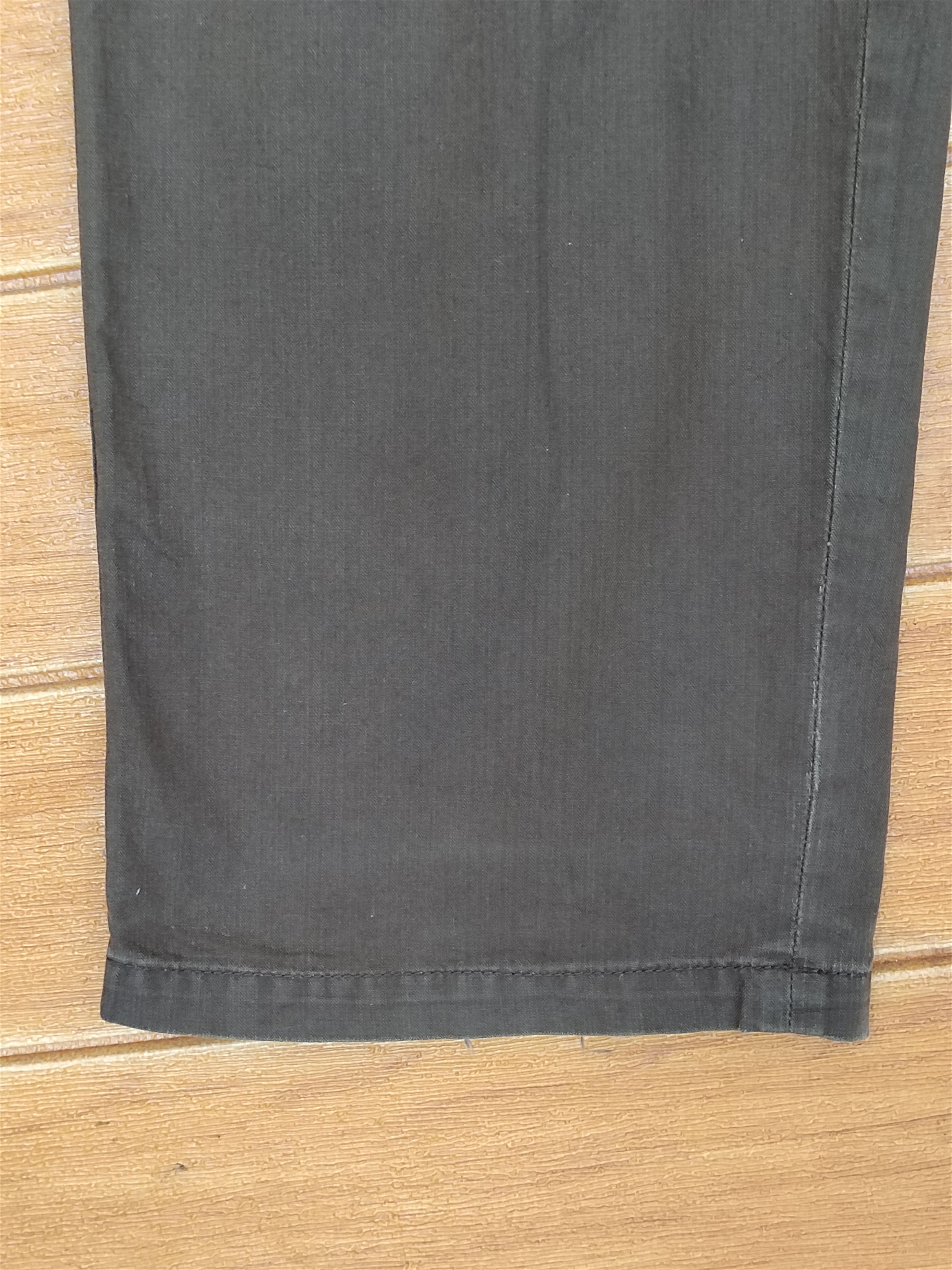 Burberry Burberry London Blue Label Cargo Pants Size US 34 / EU 50 - 11 Thumbnail