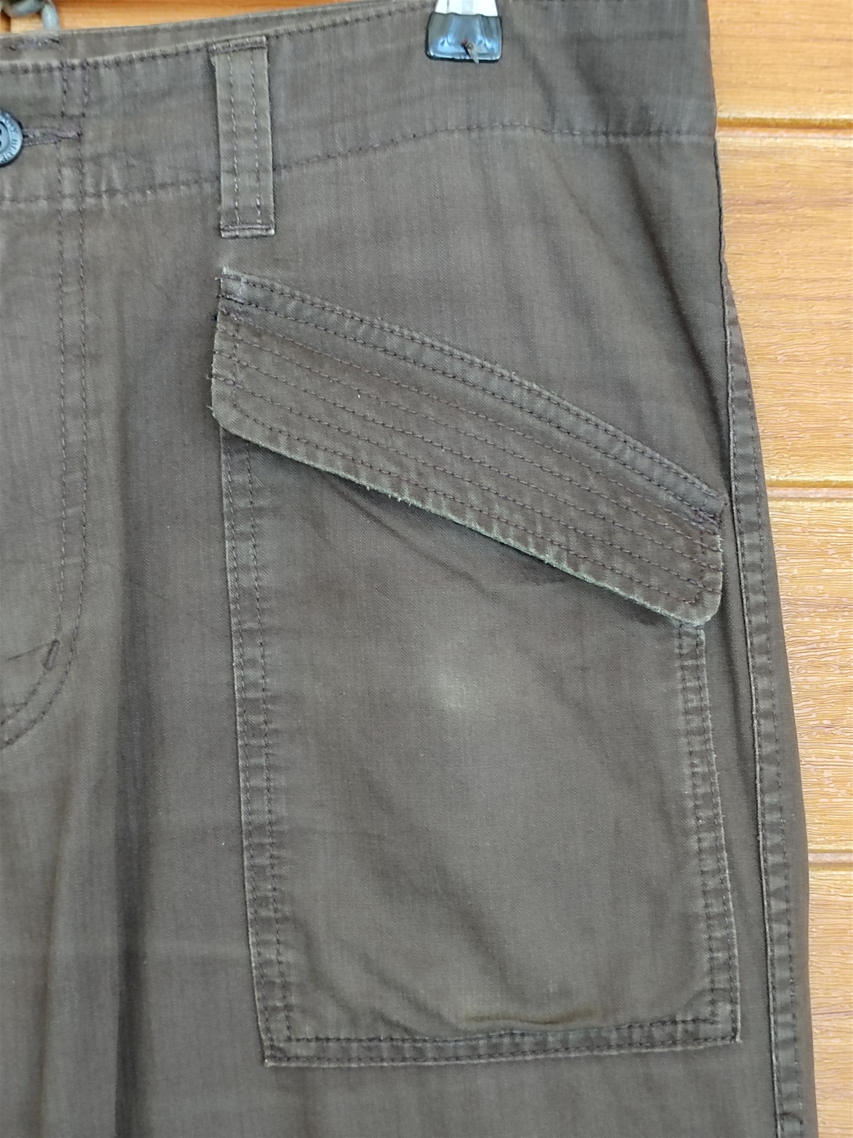 Burberry Burberry London Blue Label Cargo Pants Size US 34 / EU 50 - 3 Thumbnail