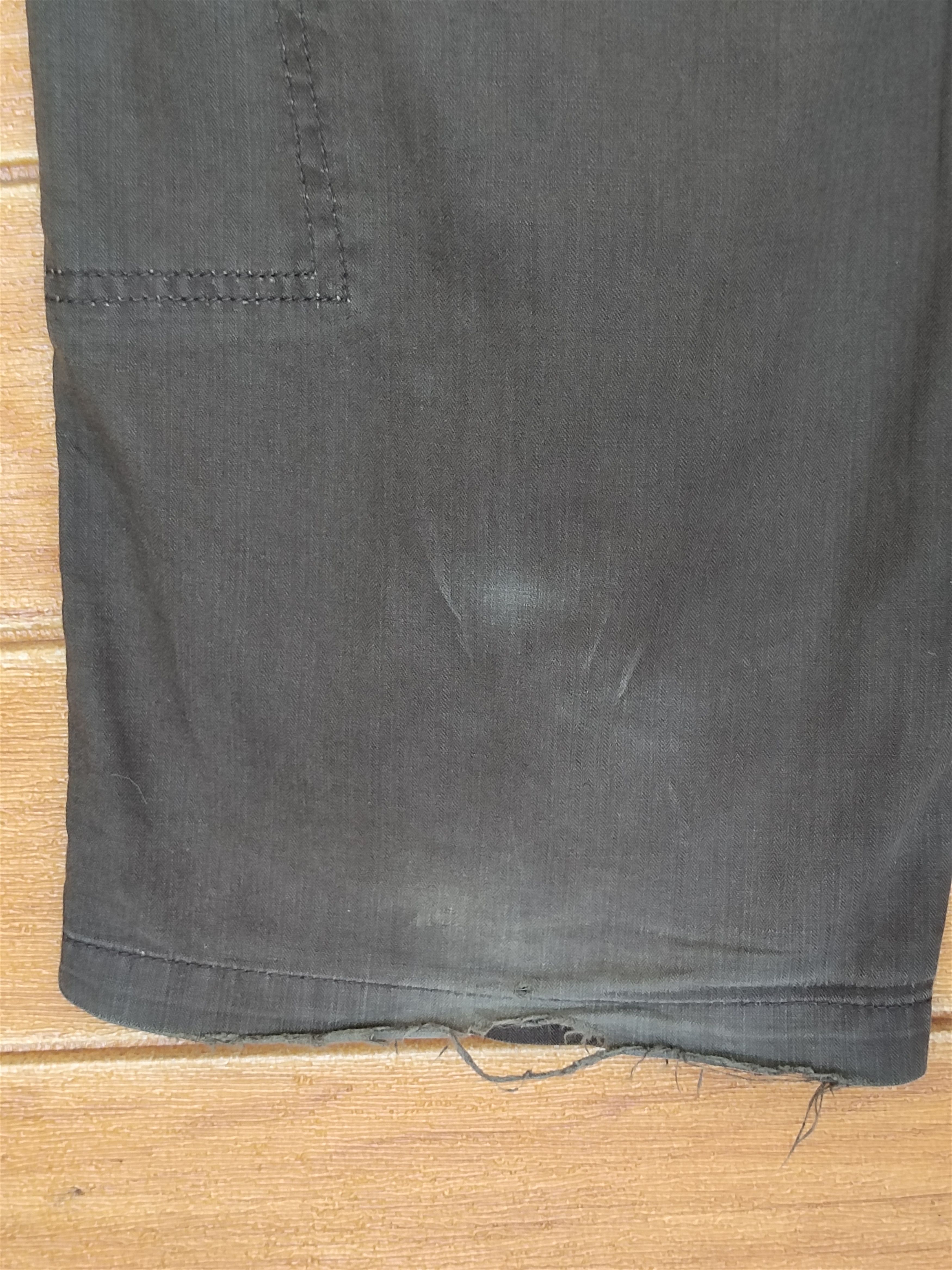 Burberry Burberry London Blue Label Cargo Pants Size US 34 / EU 50 - 18 Thumbnail