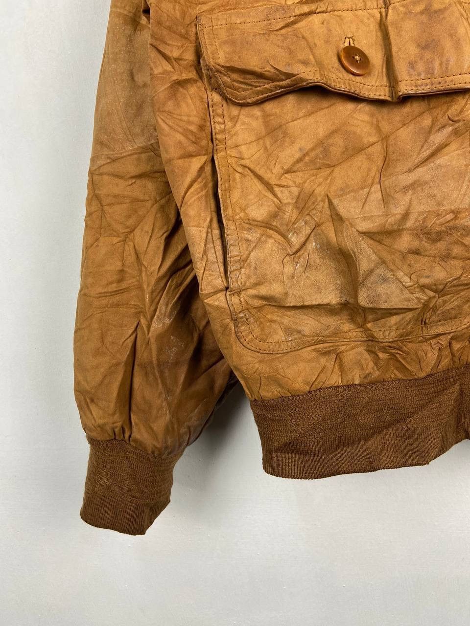 Vintage 🇯🇵 Vintage Type A-2 Suede Bomber Jacket Size US L / EU 52-54 / 3 - 7 Thumbnail
