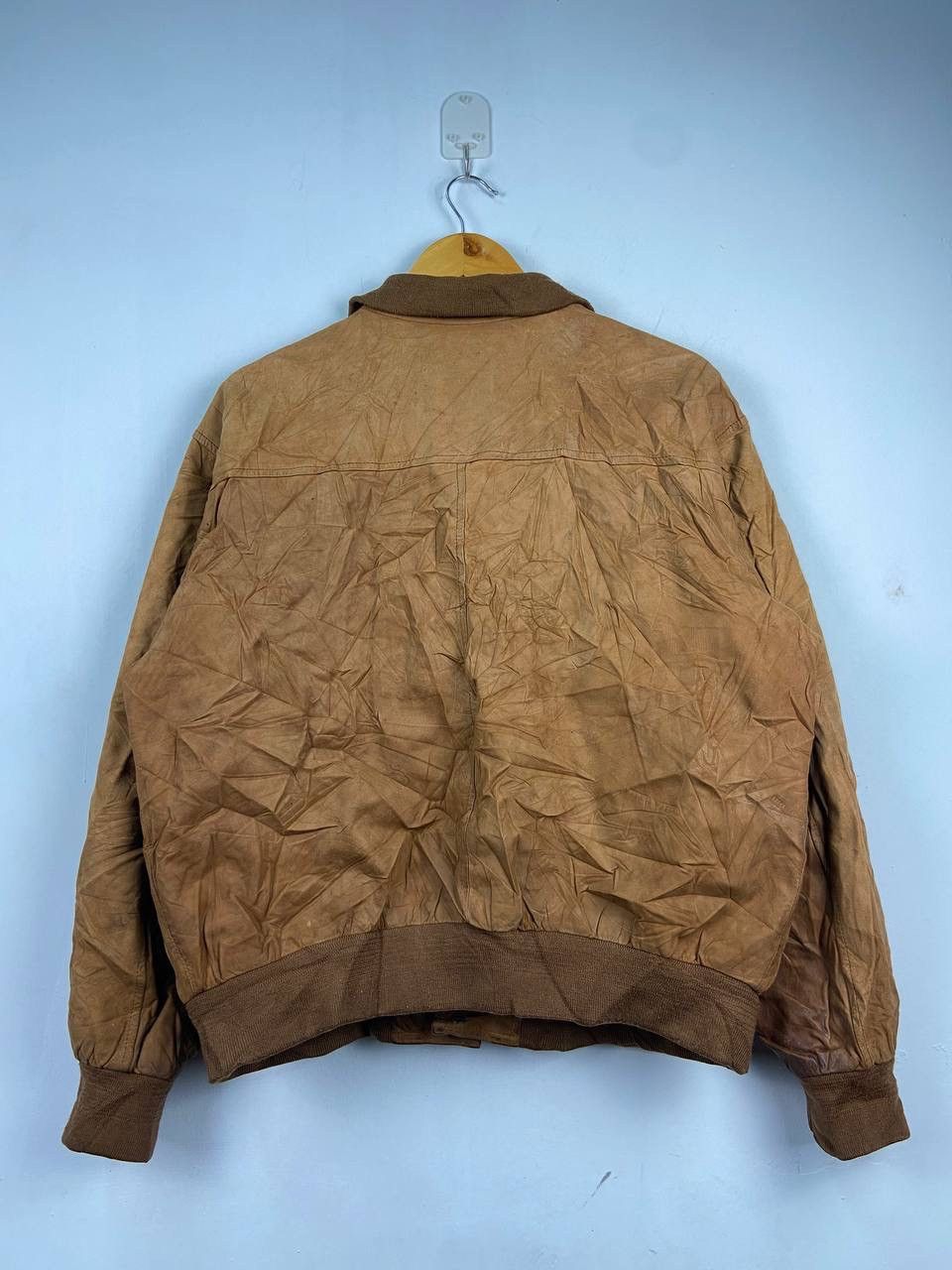 Vintage 🇯🇵 Vintage Type A-2 Suede Bomber Jacket Size US L / EU 52-54 / 3 - 14 Thumbnail