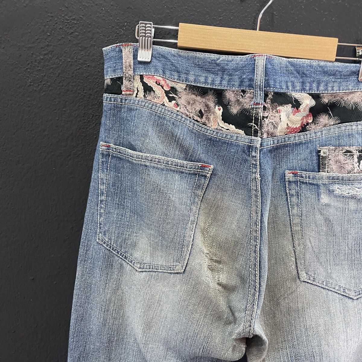 Japanese Brand Vintage Wild Khakis Distressed Denim Jeans Size US 33 - 9 Thumbnail
