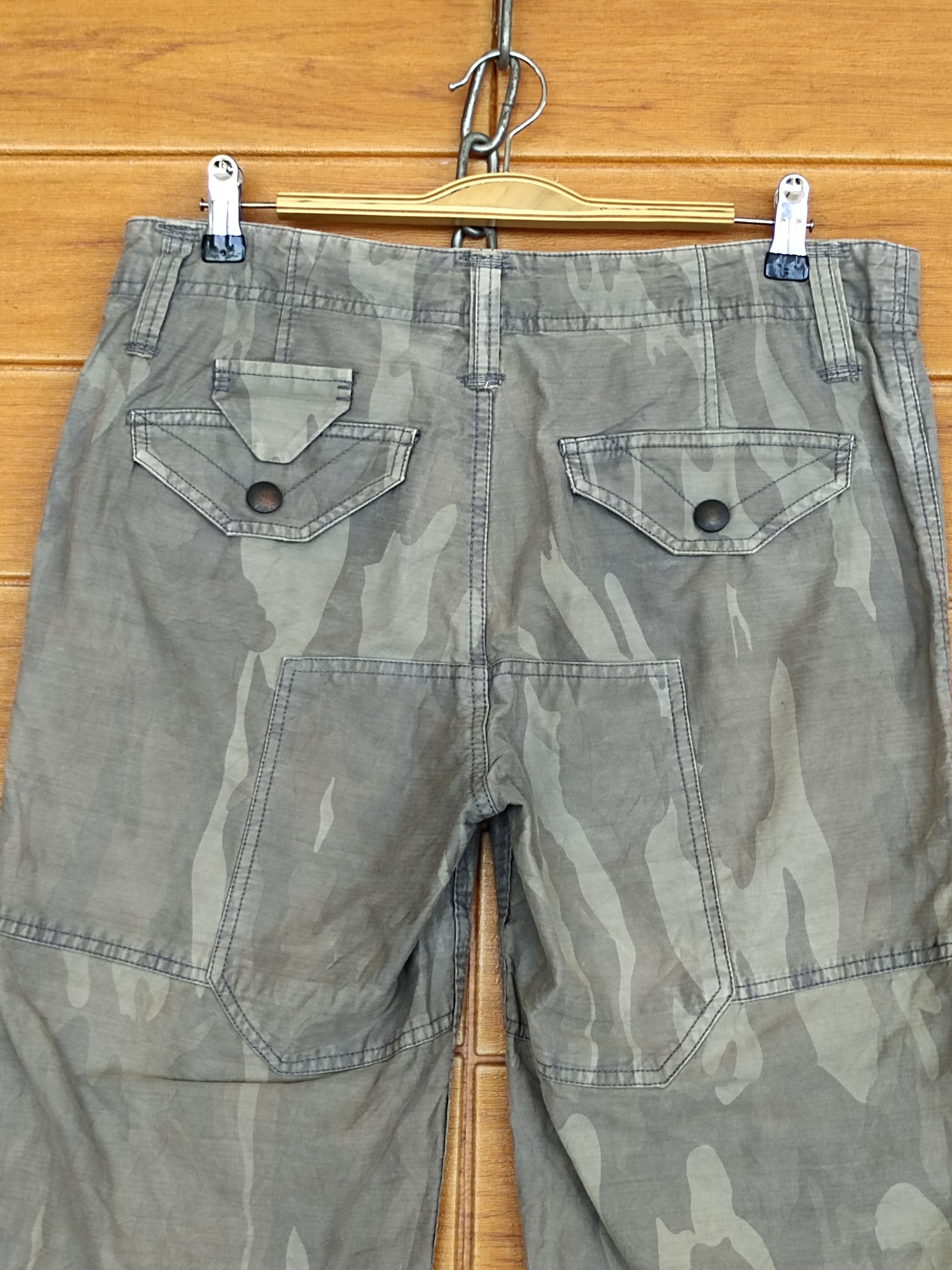 Undercover 🇯🇵 Eighty Twenty Camouflages Cargo Pants Size US 31 - 18 Thumbnail
