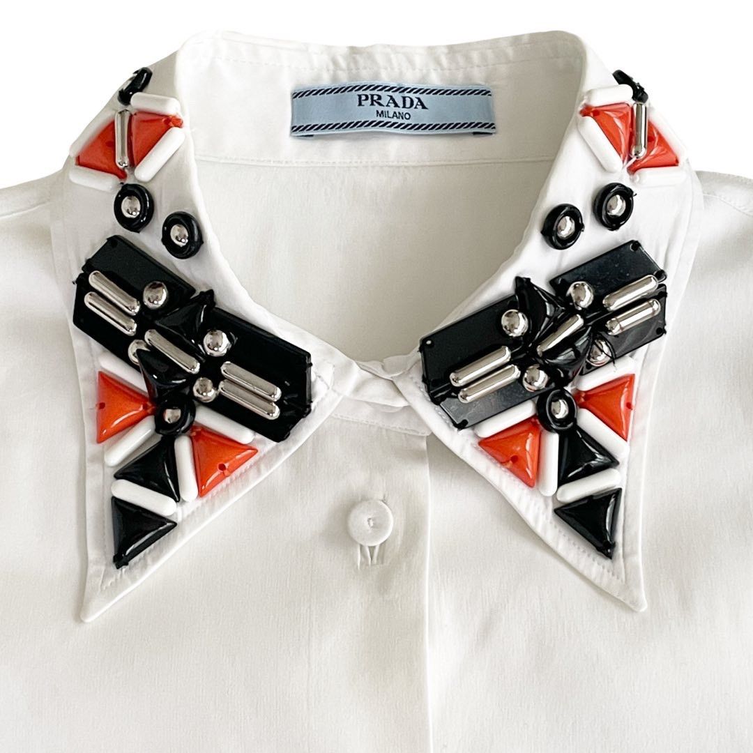 Prada Prada AW2019 Jeweled Poplin Collar Shirt Size US XXS / EU 40 - 1 Thumbnail
