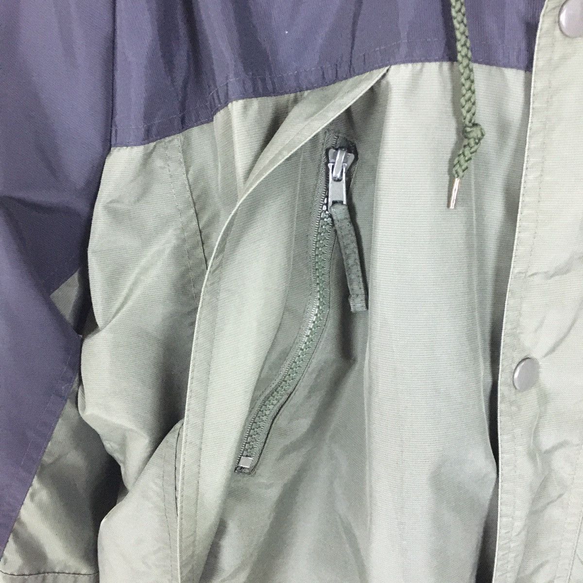 Japanese Brand Japanese Colour Block OutdoorJacket Size US XL / EU 56 / 4 - 6 Thumbnail