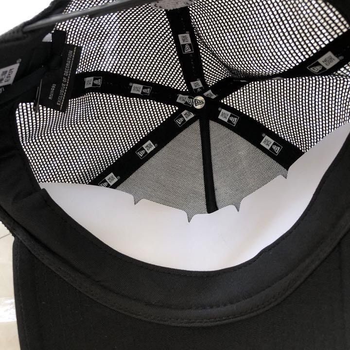 New Era × Number (N)ine Number (N)ine x New Era School Of Visual Comedy Trucker Hat Size ONE SIZE - 5 Thumbnail
