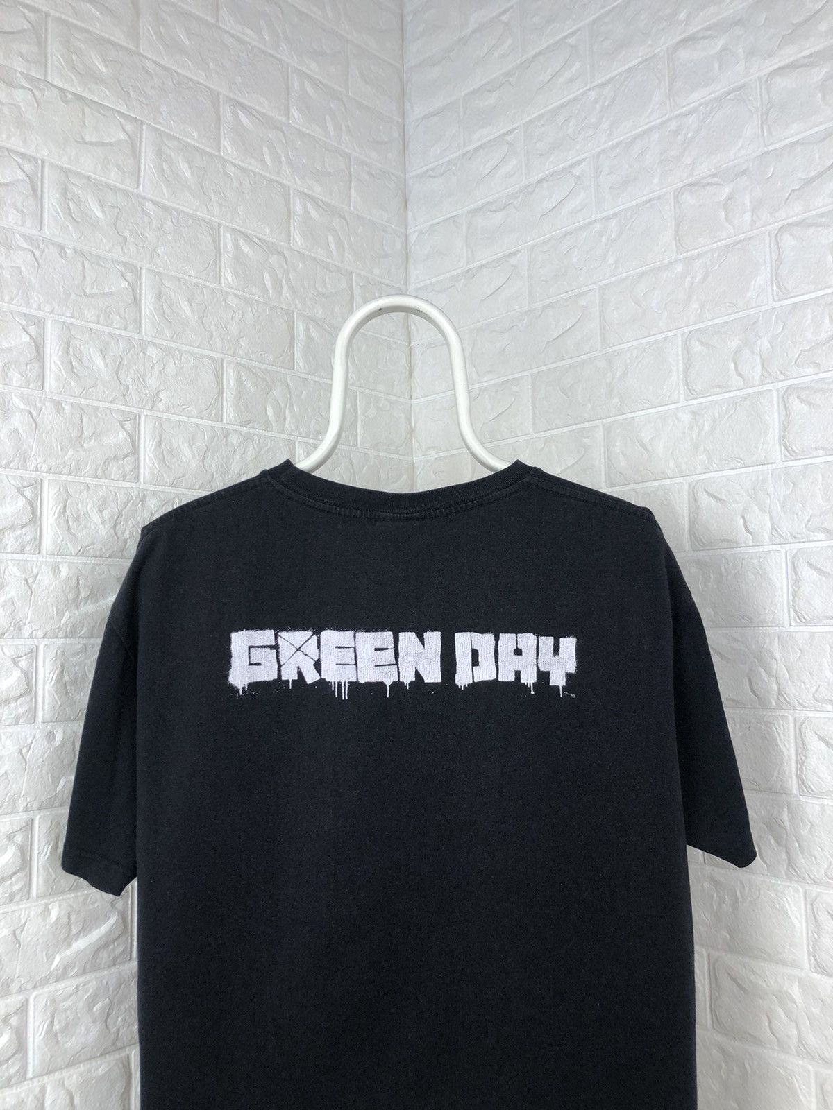 Band Tees × Vintage Vintage Green Day American Idiot Tee Size US L / EU 52-54 / 3 - 9 Thumbnail