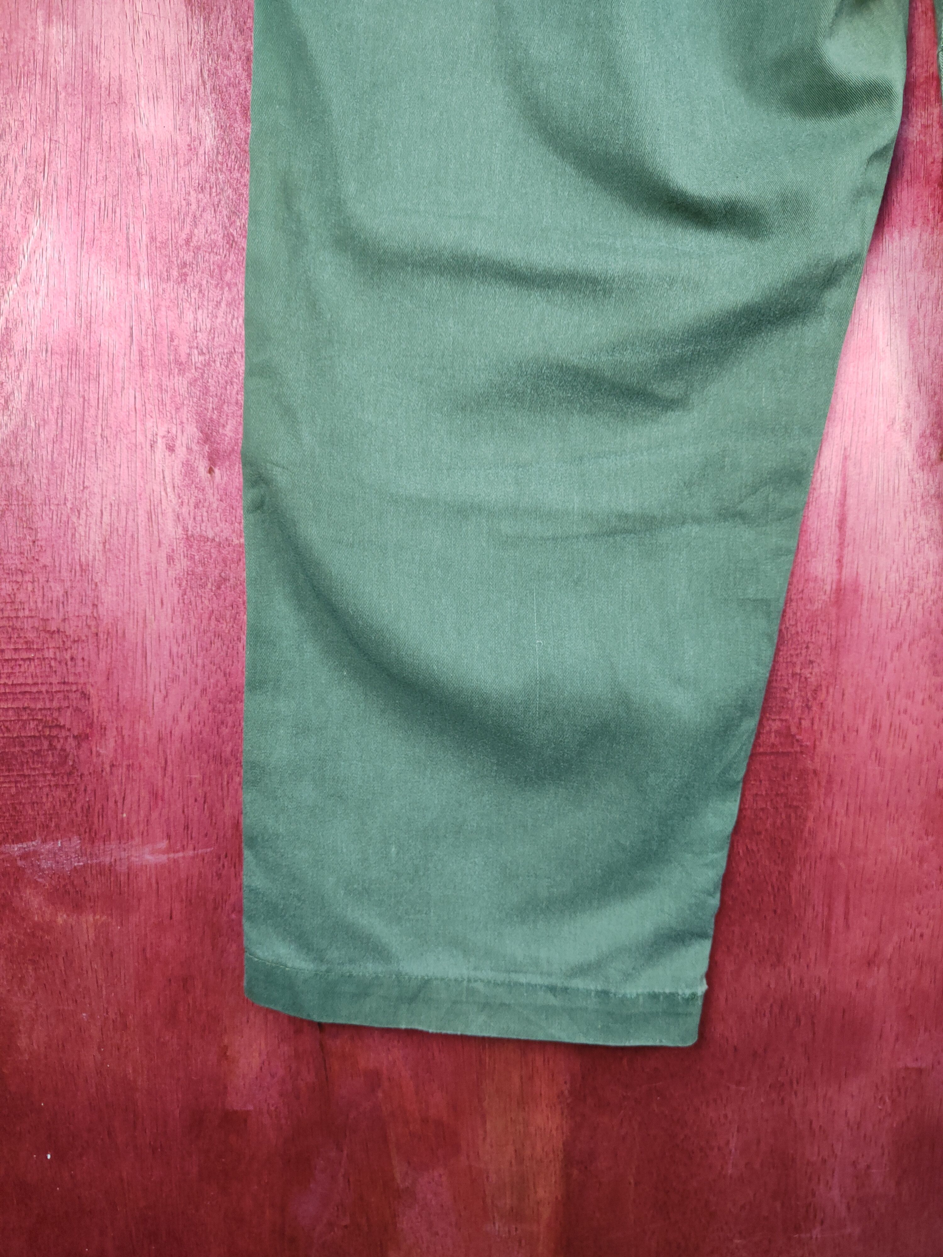 Vintage Vintage Army Green Multi Pocket Tactical Cargo Pants #S616 Size US 38 / EU 54 - 9 Thumbnail