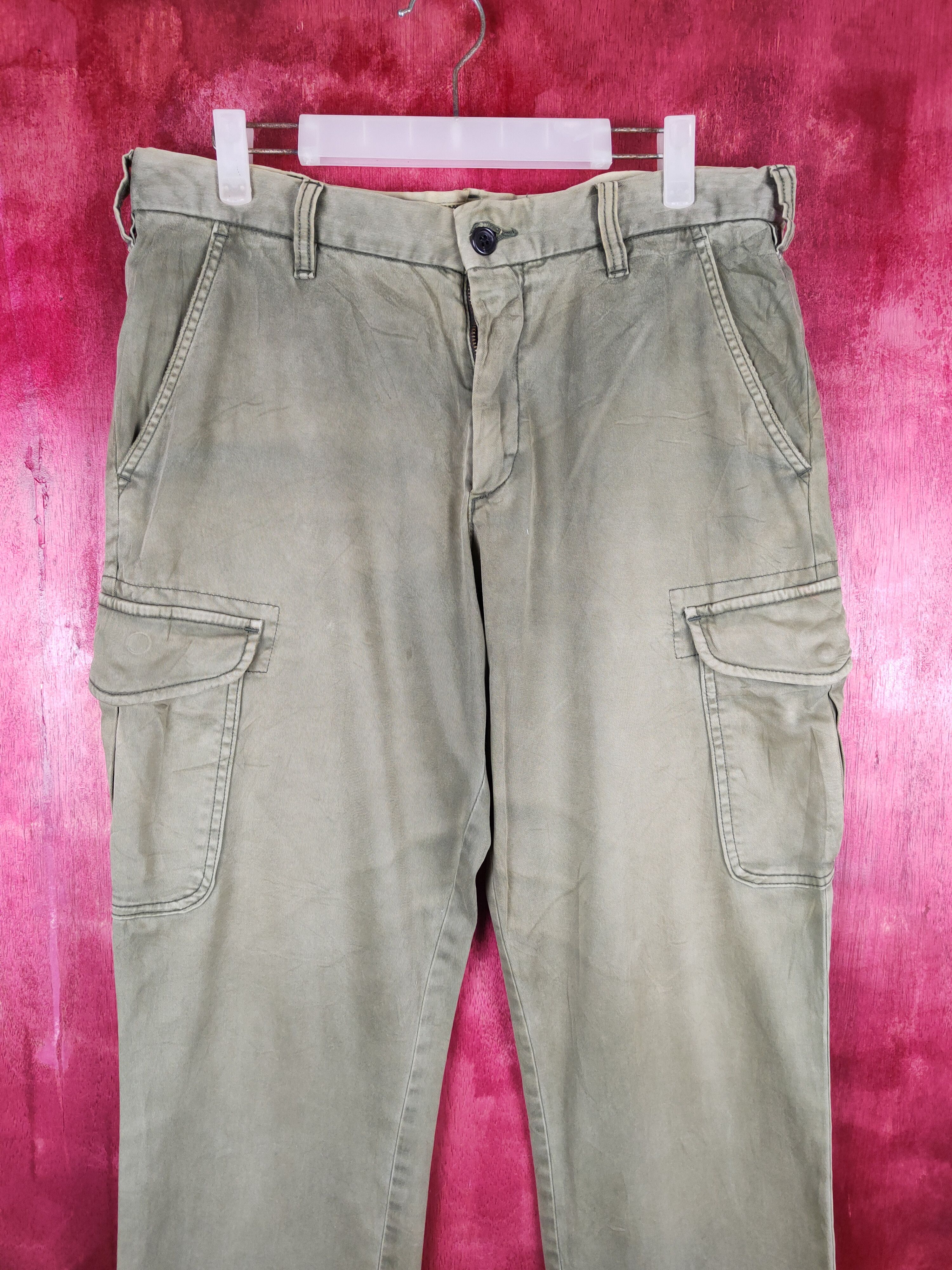 Japanese Brand Uniqlo Green Faded Multi Pocket Tactical Cargo Pants #S613 Size US 34 / EU 50 - 2 Thumbnail