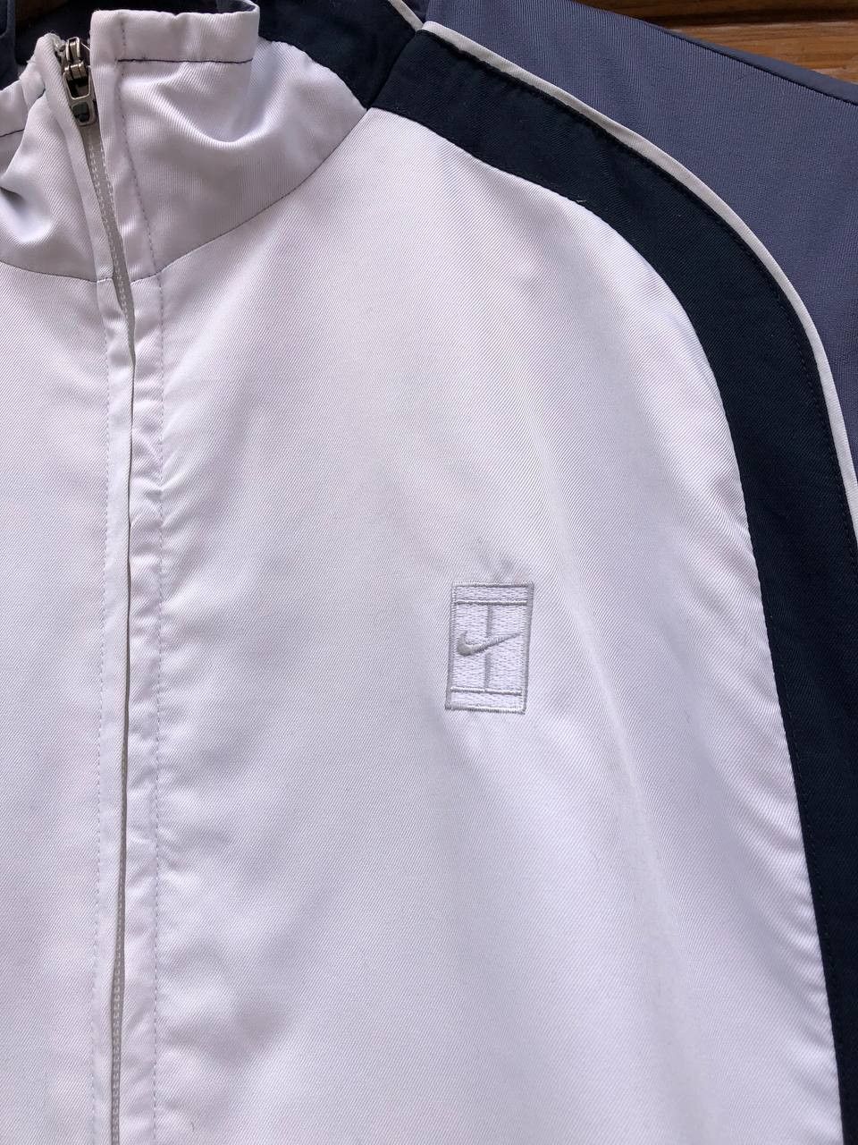 Vintage Vintage 90s Nike Court Nylon Jacket Size US S / EU 44-46 / 1 - 4 Thumbnail