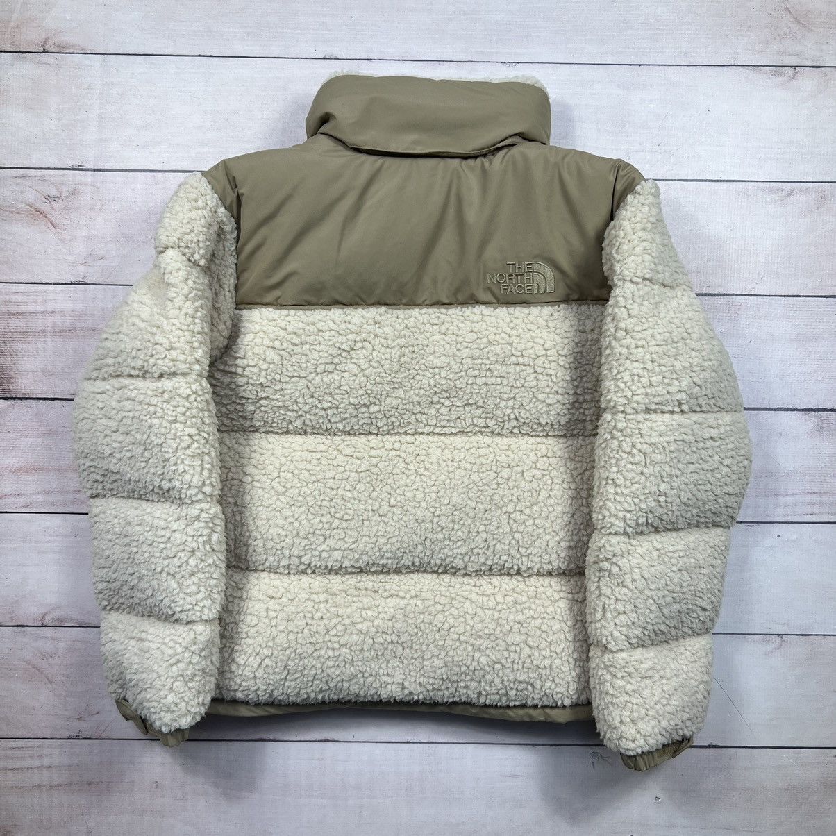 The North Face The North Face Nuptse 700 Puffer Sherpa Jacket Beige Size US M / EU 48-50 / 2 - 7 Thumbnail
