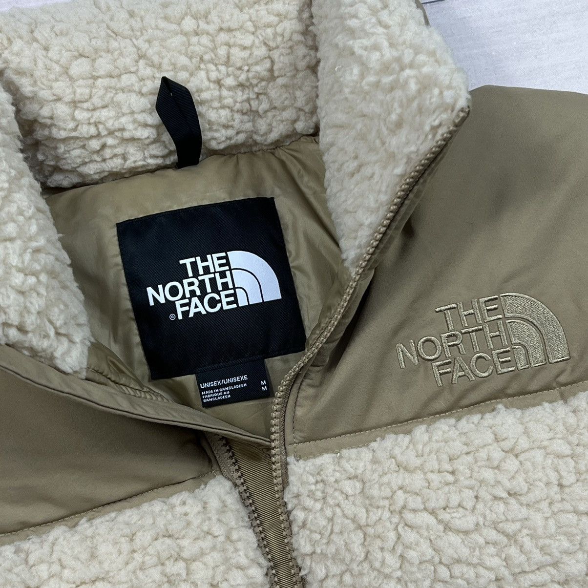 The North Face The North Face Nuptse 700 Puffer Sherpa Jacket Beige Size US M / EU 48-50 / 2 - 5 Thumbnail