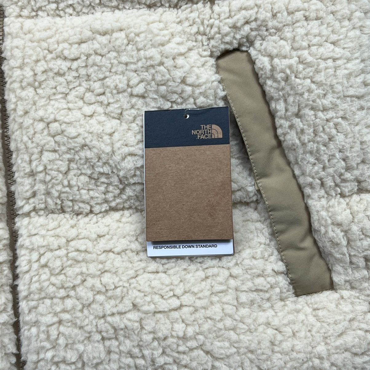 The North Face The North Face Nuptse 700 Puffer Sherpa Jacket Beige Size US M / EU 48-50 / 2 - 4 Thumbnail