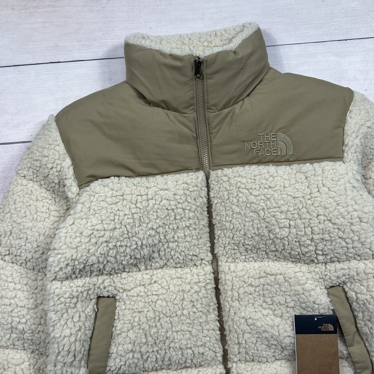 The North Face The North Face Nuptse 700 Puffer Sherpa Jacket Beige Size US M / EU 48-50 / 2 - 3 Thumbnail