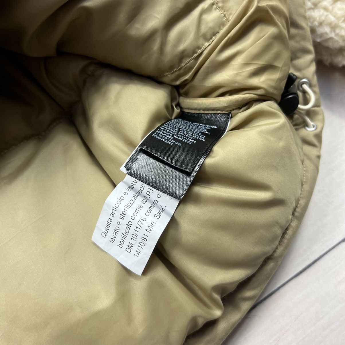 The North Face The North Face Nuptse 700 Puffer Sherpa Jacket Beige Size US M / EU 48-50 / 2 - 6 Thumbnail
