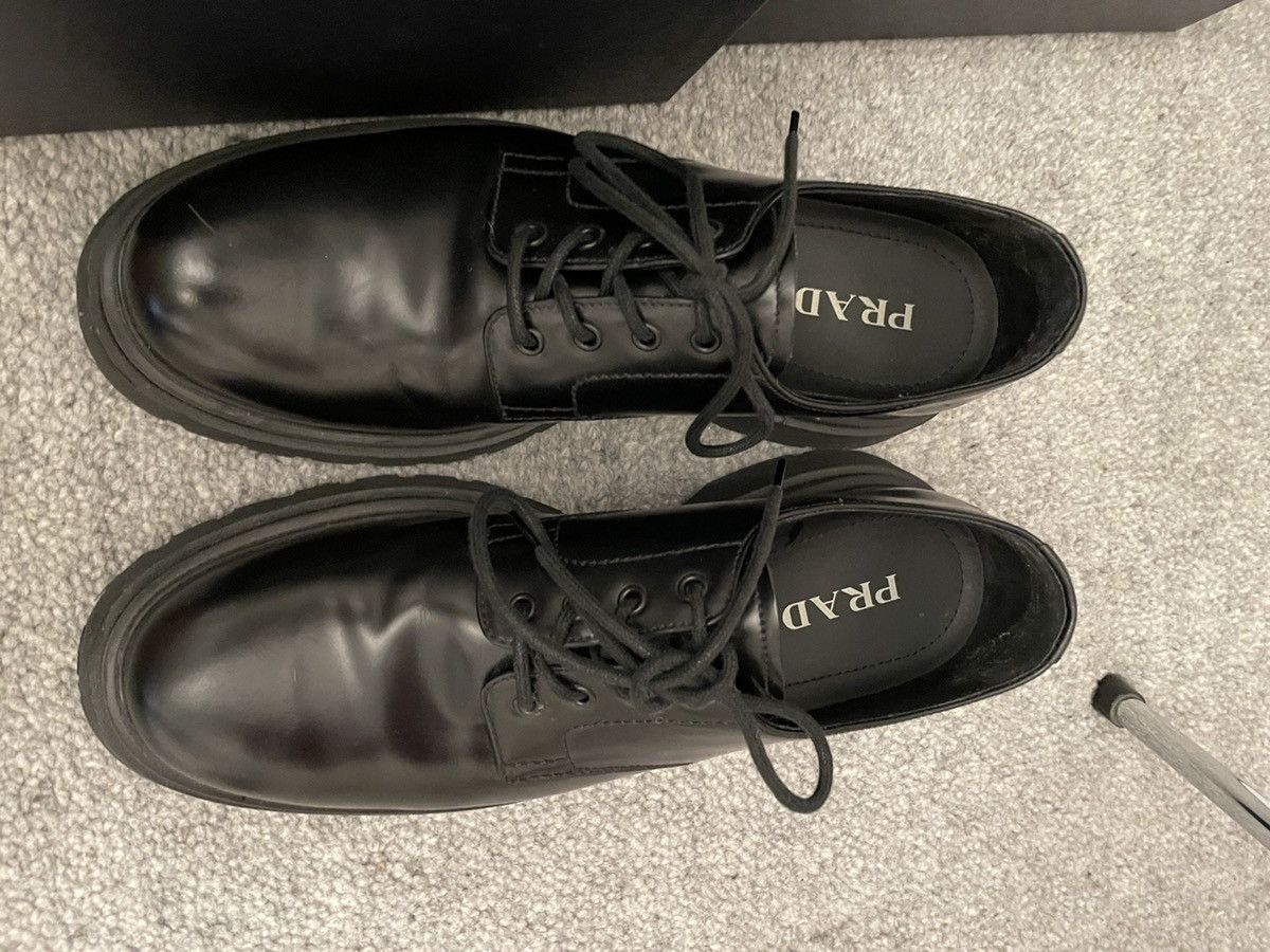 Prada Prada FW19 Black Spazzolato Leather Derby Shoe Derbies Size US 11 / EU 44 - 2 Thumbnail