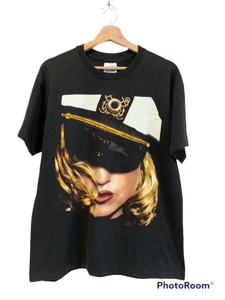 VINTAGE 90s madona tshirt