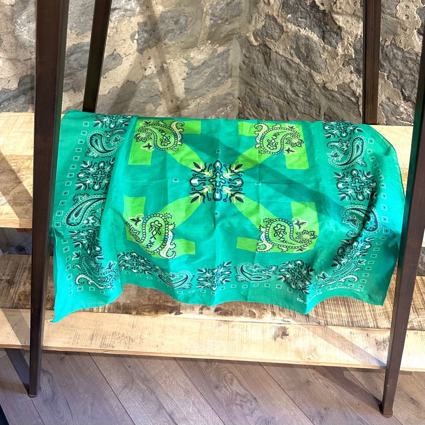 Off-White Off-White Mint Green Arrow Print Bandana Scarf Size ONE SIZE - 3 Thumbnail