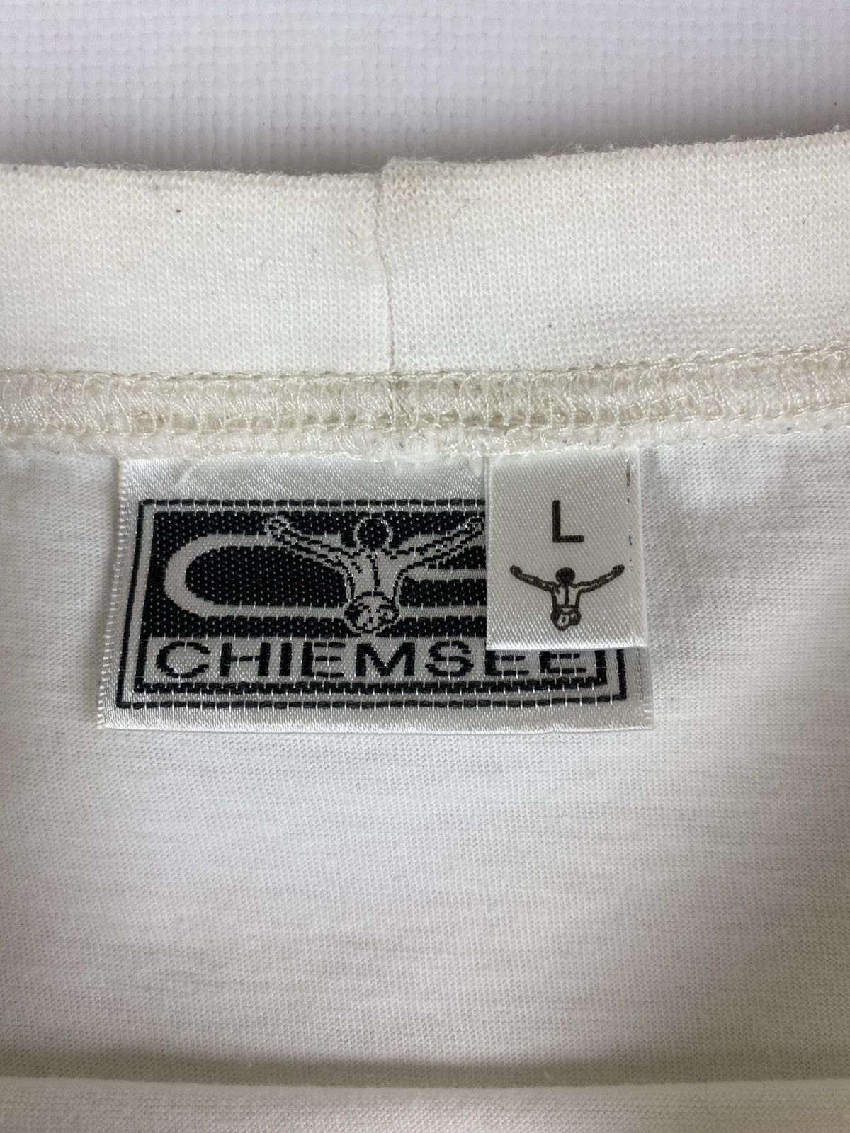 Vintage Vintage Chiemsee T Shirt Size L Size US L / EU 52-54 / 3 - 15 Thumbnail