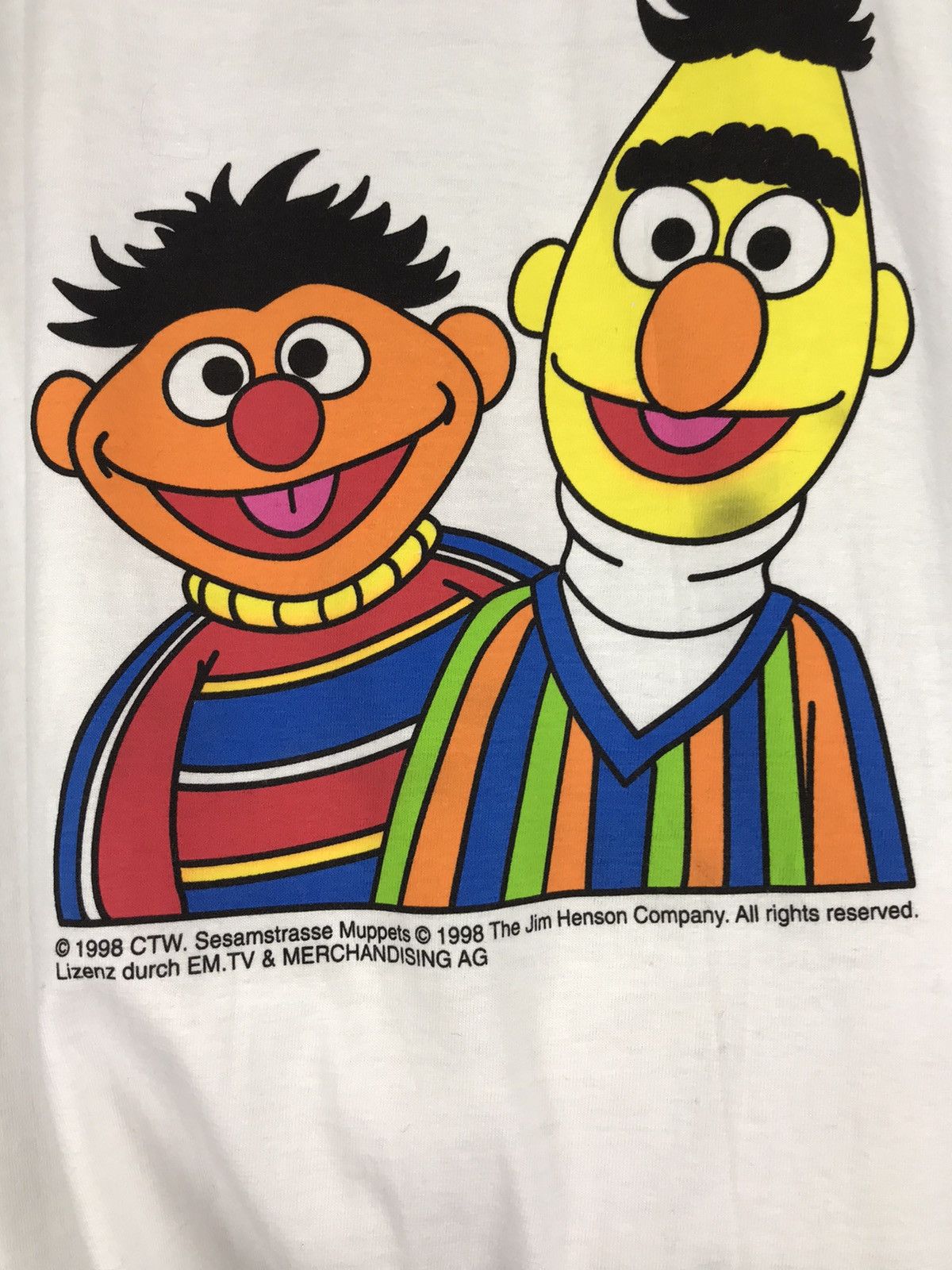 Vintage Sesame Street Muppets 1998 vintage comics movie tee Size US XL / EU 56 / 4 - 4 Thumbnail