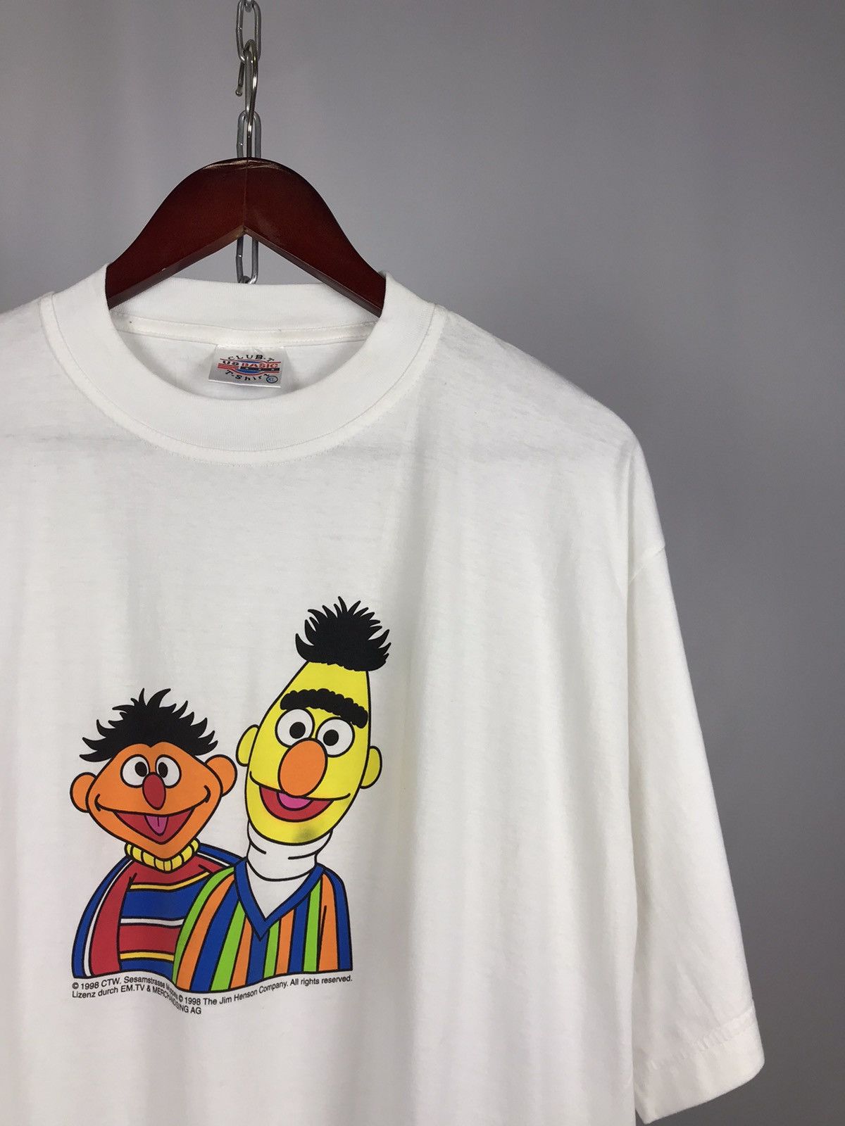 Vintage Sesame Street Muppets 1998 vintage comics movie tee Size US XL / EU 56 / 4 - 2 Thumbnail