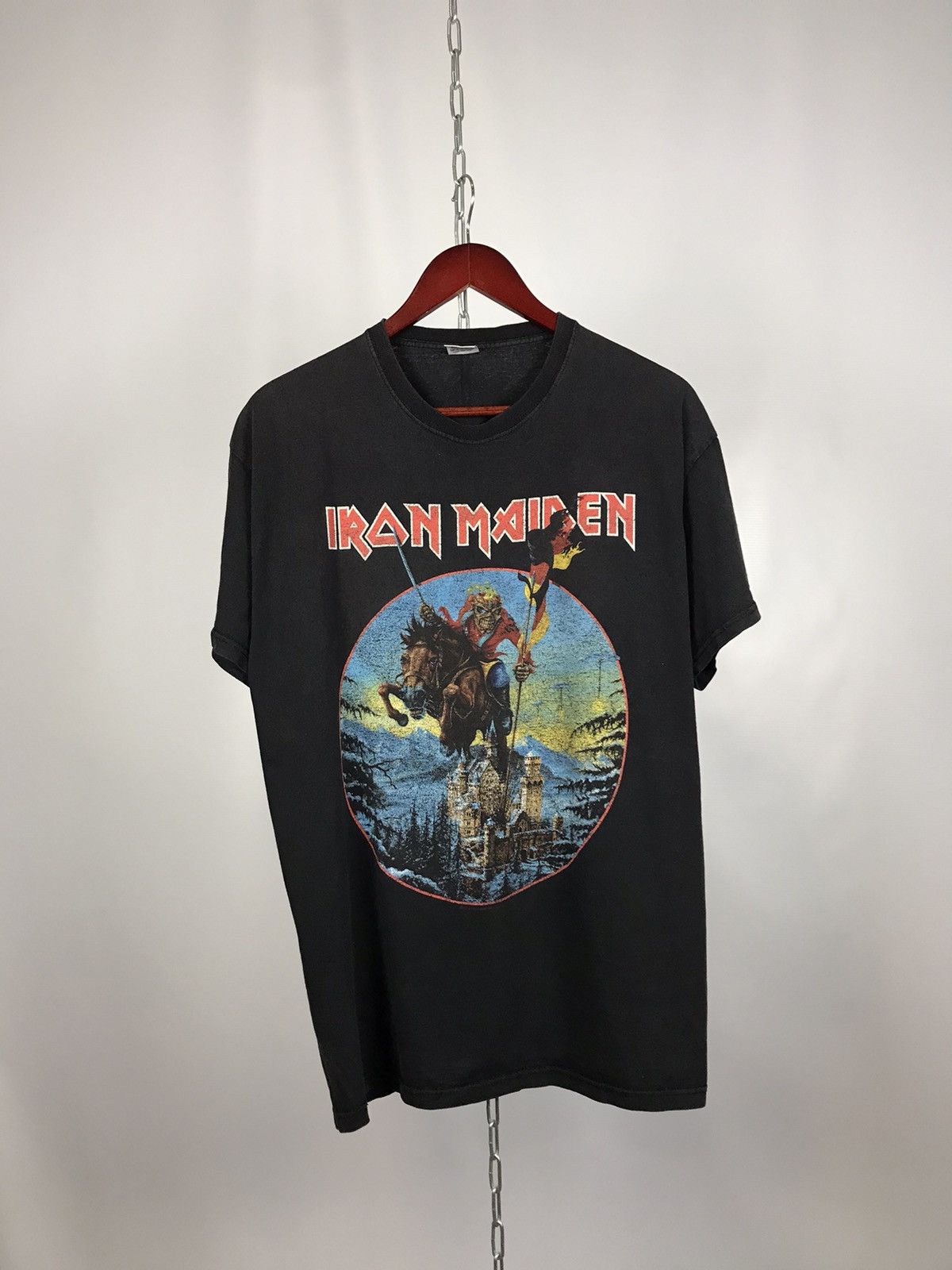 Iron Maiden Iron Maiden 2013 vintage rock band overprinted tee Size US XL / EU 56 / 4 - 1 Thumbnail
