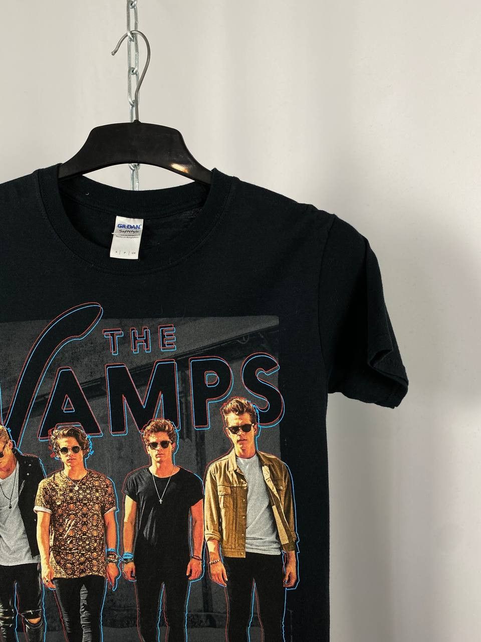 Band Tees × Vintage The Vamps vintage rock band tee big logo T-shirts size S Size US S / EU 44-46 / 1 - 2 Thumbnail