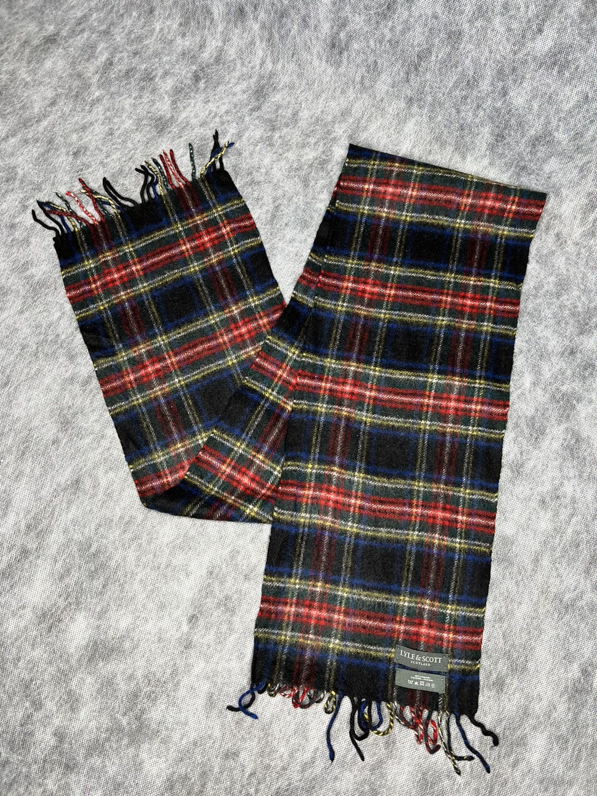 Lyle & Scott Lyle & Scott Cashemere Nova Chech Scarf Size ONE SIZE - 2 Thumbnail