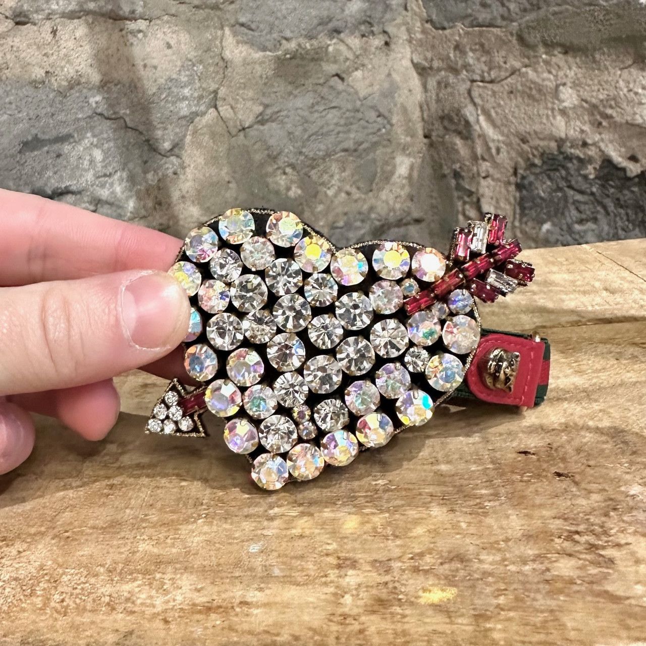 Gucci Gucci Crystal Embellished Heart Elastic Web Bracelet Size ONE SIZE - 3 Thumbnail