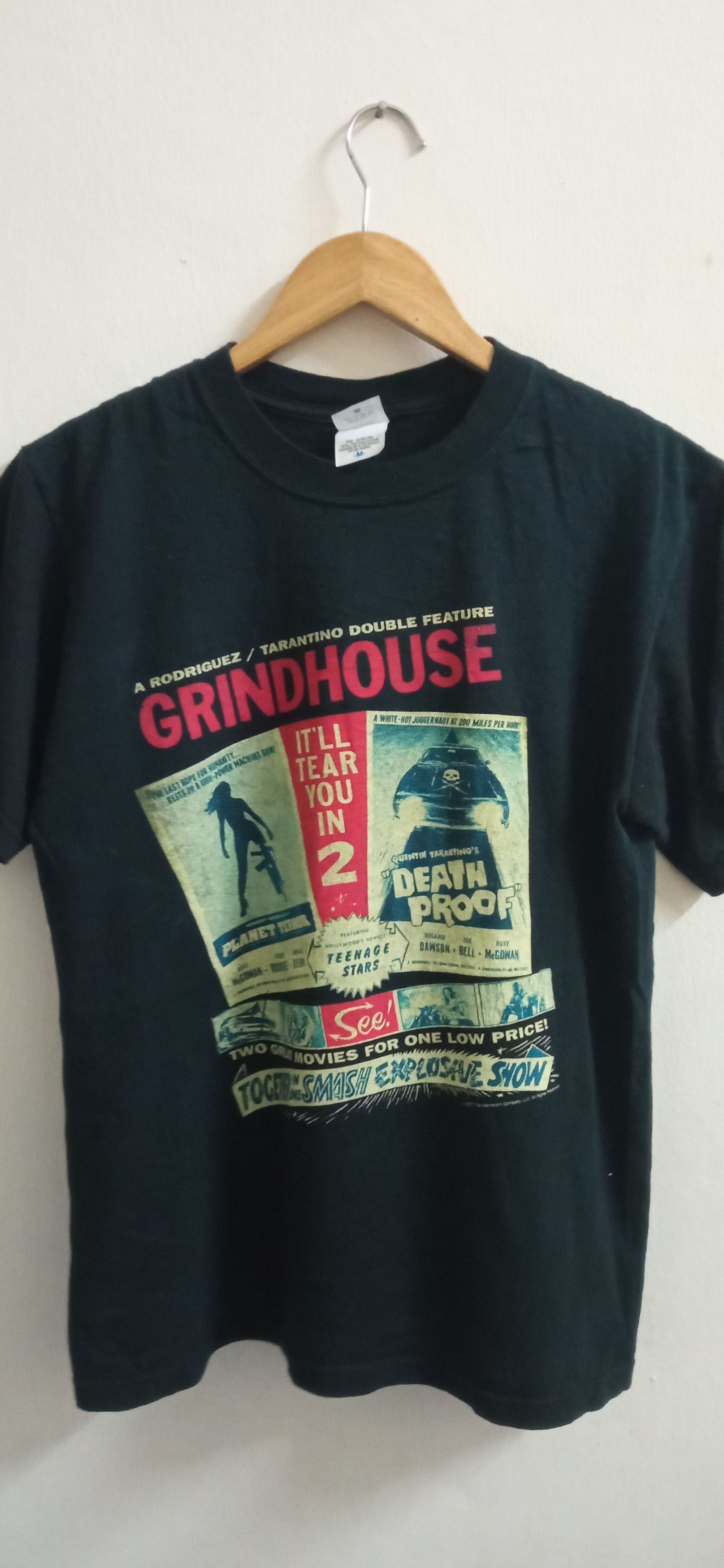 Vintage GRINDHOUSE Medium Death Proof Planet Terror Tarantino Movie Shirt sold NEW pr