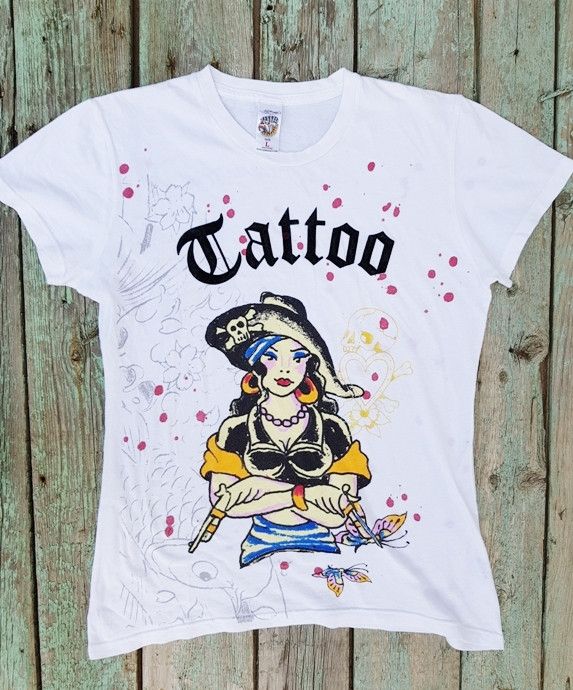 Christian Audigier Ed Hardy Woman Pirate Tattoo Art Shirt Christian Audigier Size L / US 10 / IT 46 - 1 Thumbnail