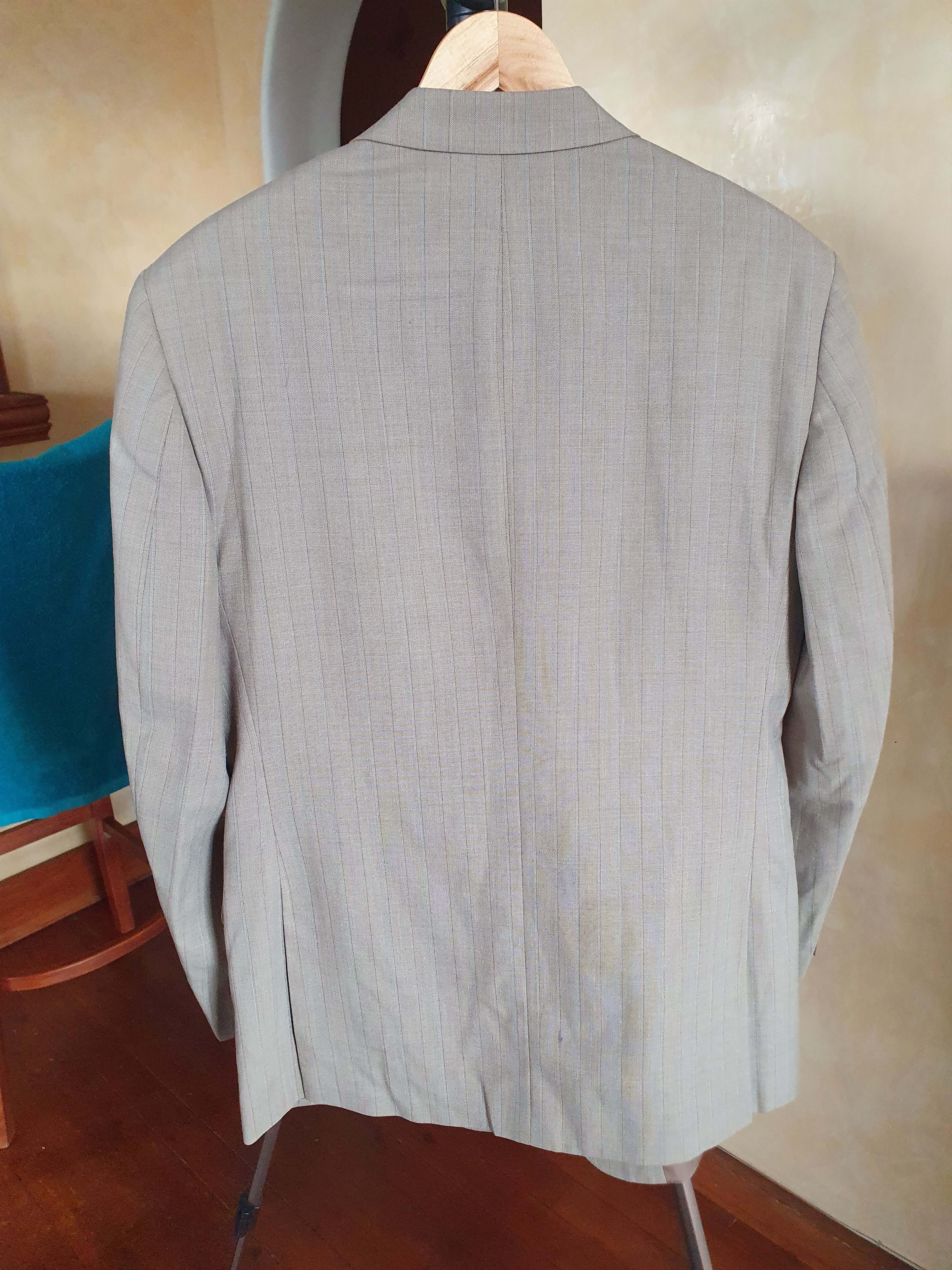 Other Rochas Paris Styled in France wool blazer,sz L Size US L / EU 52-54 / 3 - 6 Thumbnail