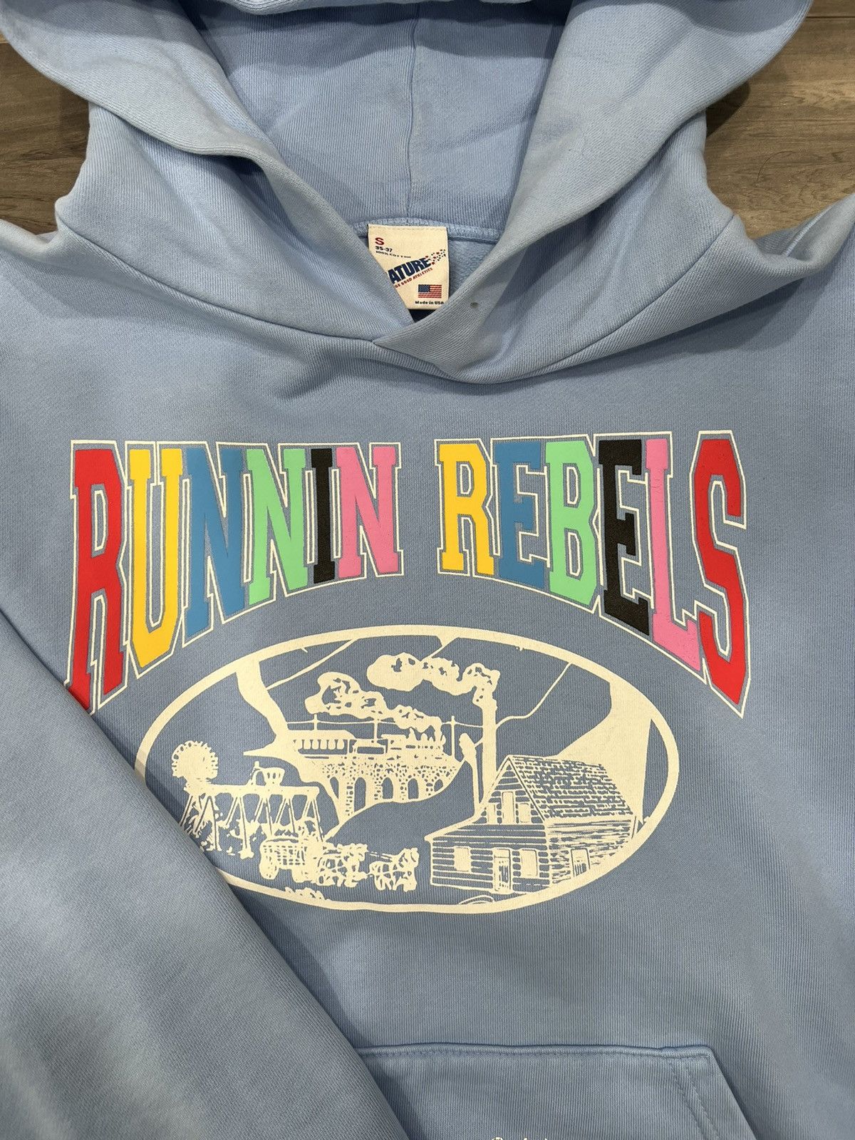Feature Feature UNLV Runnin’ Rebels Hoodie Size US S / EU 44-46 / 1 - 3 Thumbnail