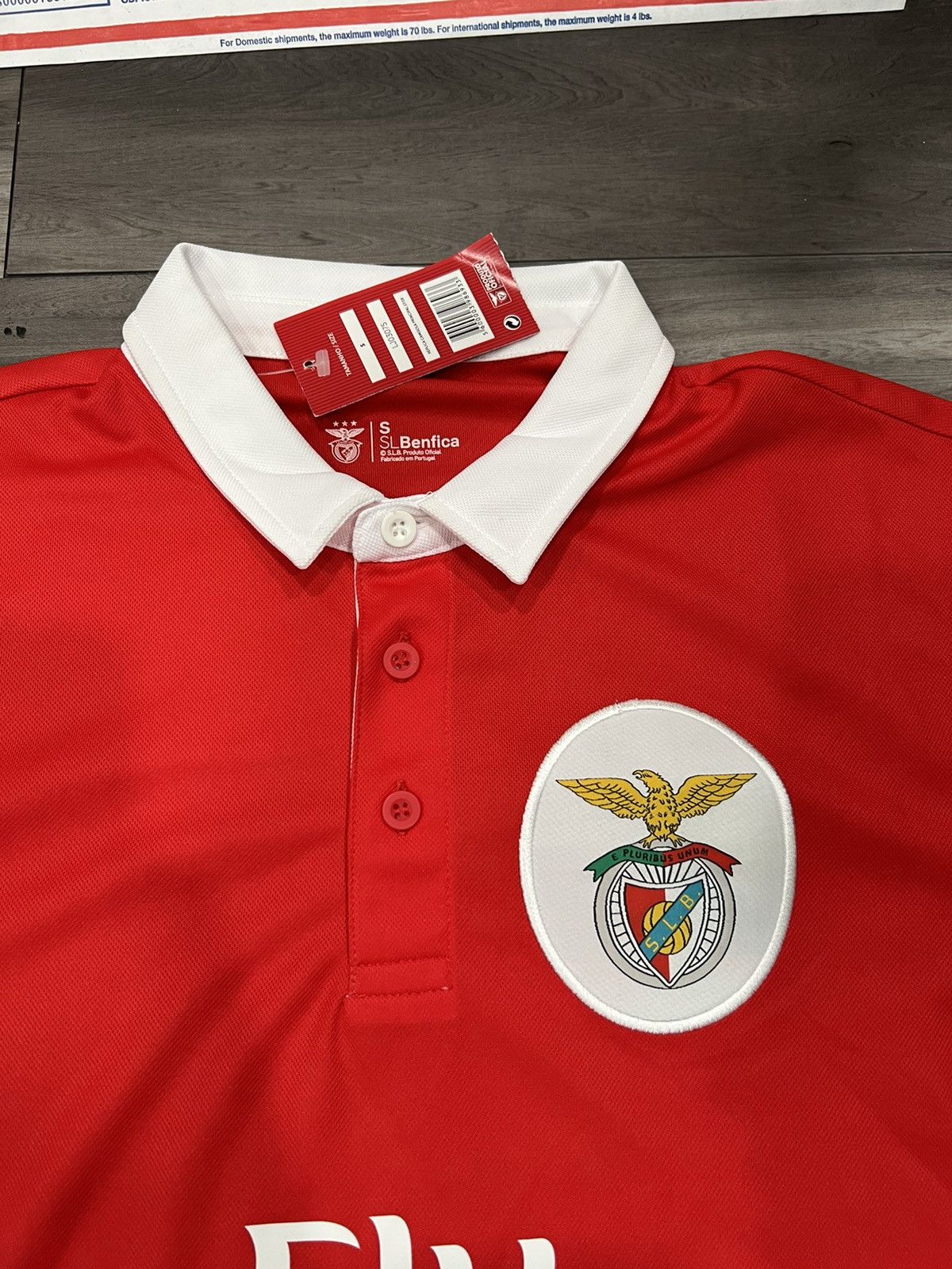 Other Benfica Red Soccer Jersey / Kit Size US S / EU 44-46 / 1 - 3 Thumbnail