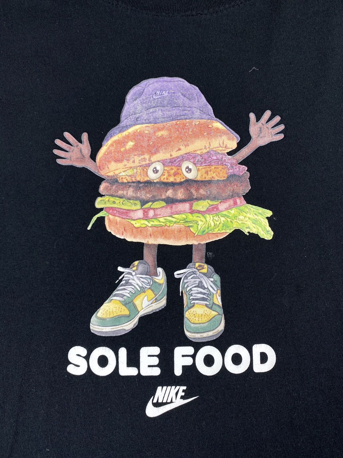 Nike Y2K Vintage Nike T Shirt Distressed Size US S / EU 44-46 / 1 - 3 Thumbnail