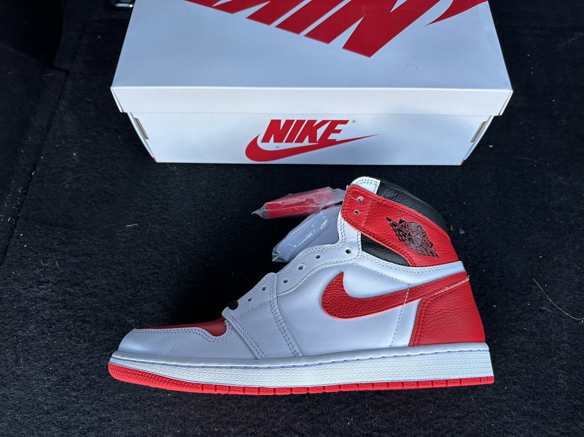 Jordan Brand Air Jordan 1 Retro High OG Size US 11 / EU 44 - 1 Thumbnail