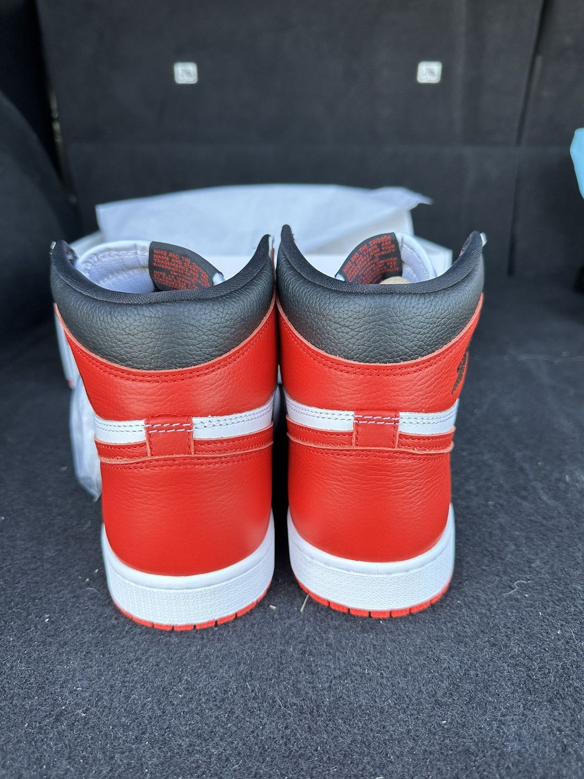 Jordan Brand Air Jordan 1 Retro High OG Size US 11 / EU 44 - 5 Thumbnail