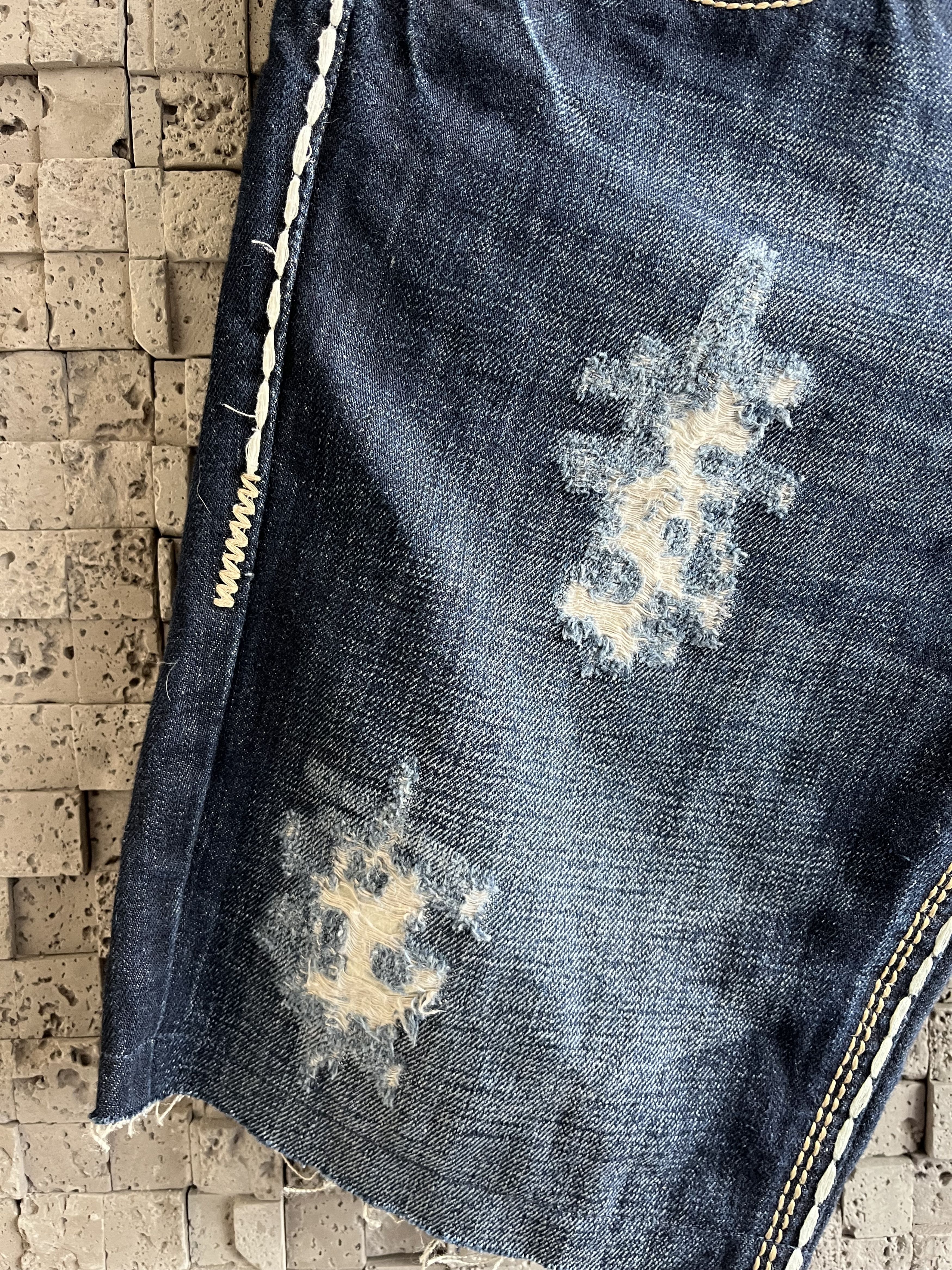 Japanese Brand Laguna Beach Embroidered Vintage Shorts, White Stitching Size US 30 / EU 46 - 6 Thumbnail