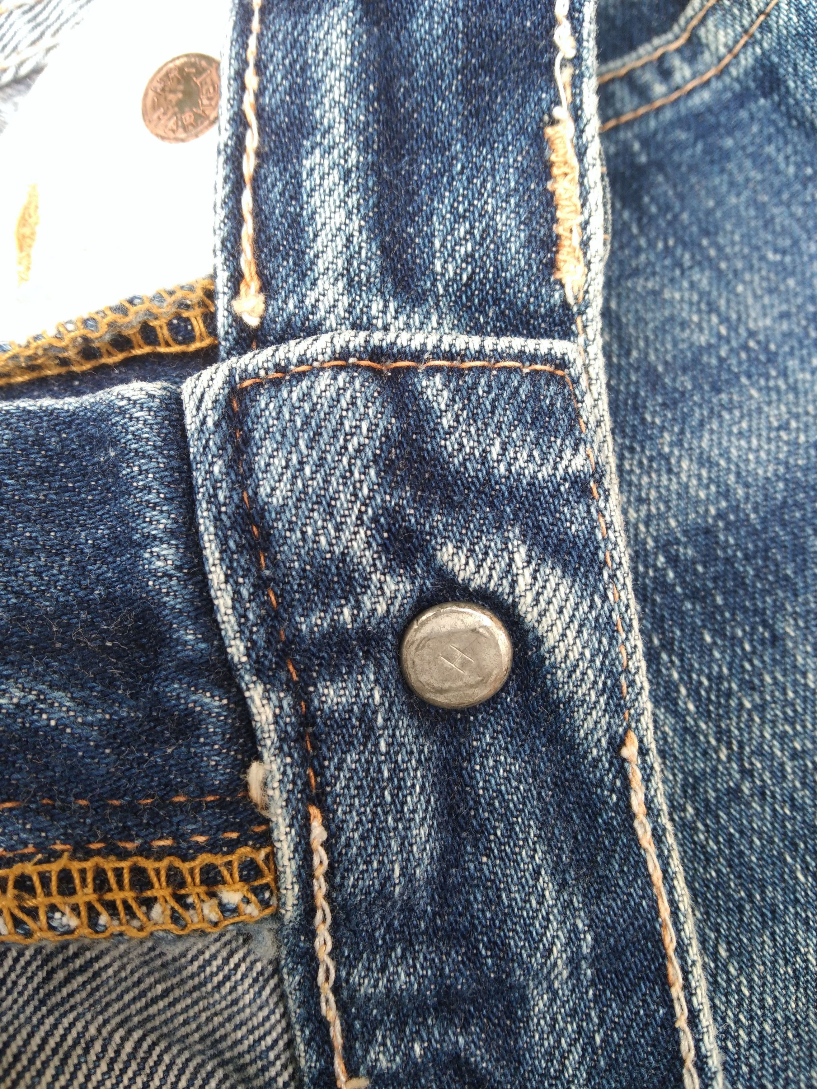 Japanese Brand Vintage HR Market Faded Distressed Jeans 29x31 Size US 29 - 11 Thumbnail