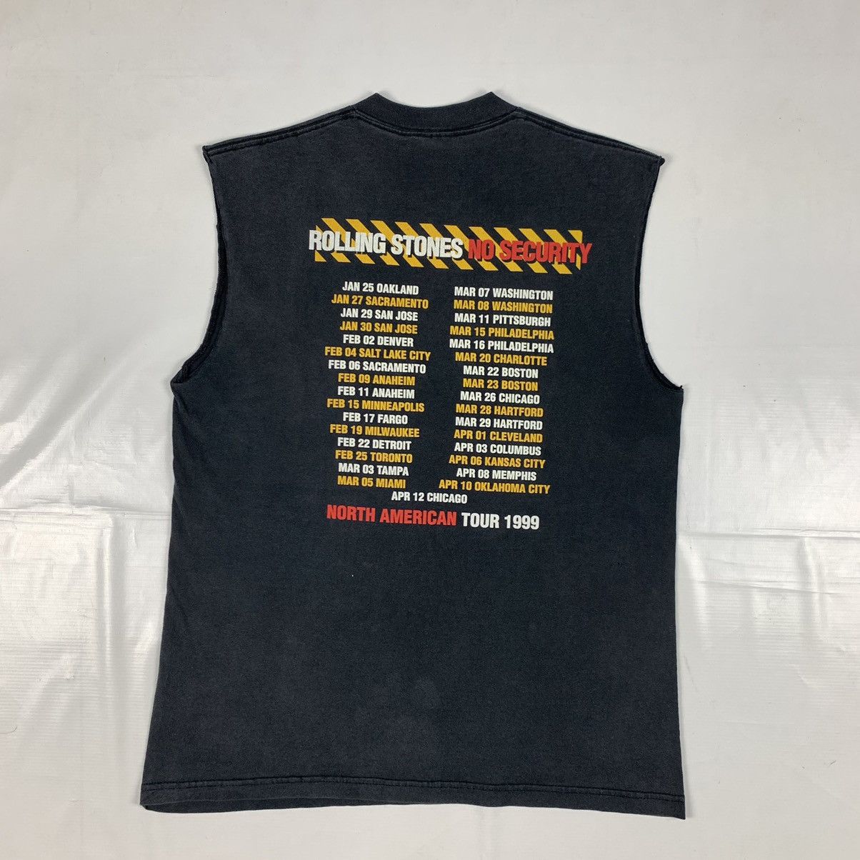 Band Tees Vintage The Rolling Stones 1999 Tour Sleeveless Tee Size US L / EU 52-54 / 3 - 6 Thumbnail