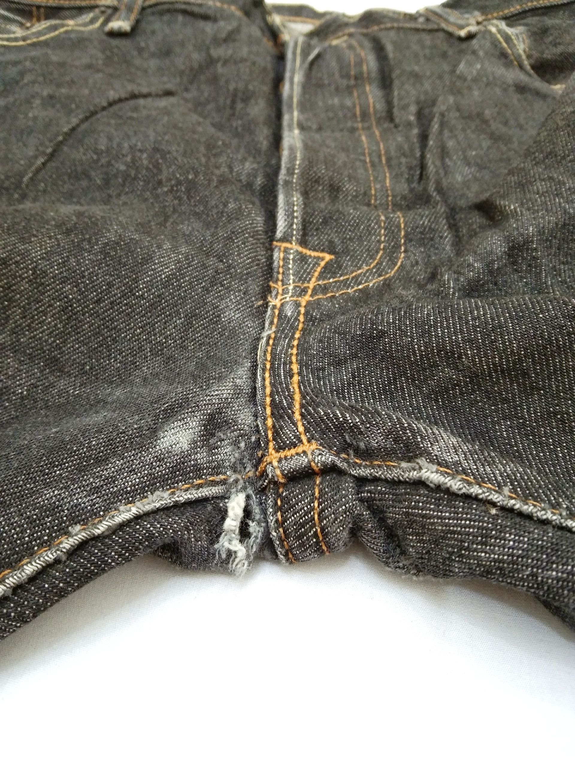 Levi's × Vintage Vintage Levis 501 Grey Straight Leg Distressed Jeans 40x32 Size US 40 / EU 56 - 9 Thumbnail