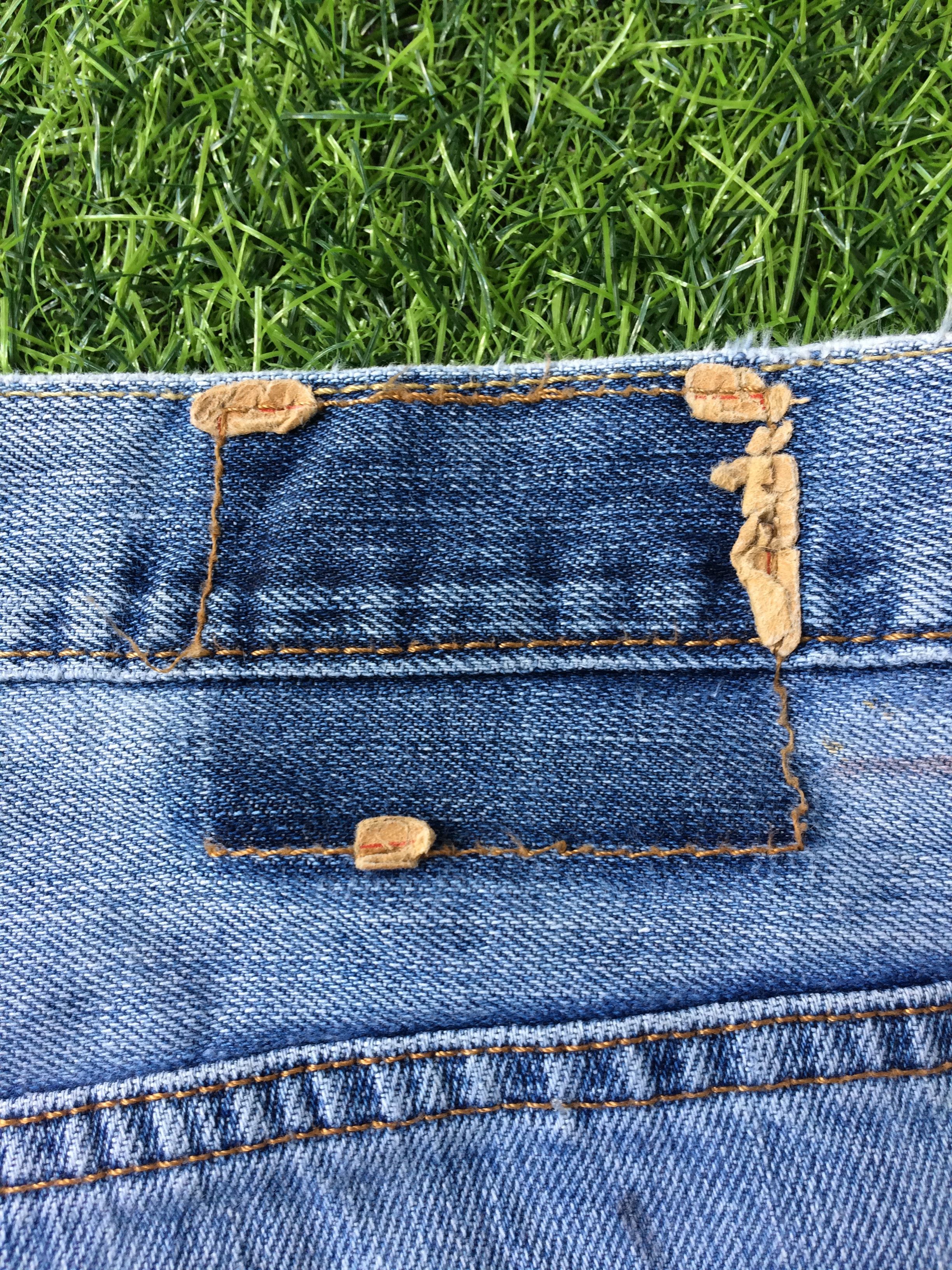 Levi's Distressed Levis 569 Jeans #B-535 Size US 37 - 9 Thumbnail