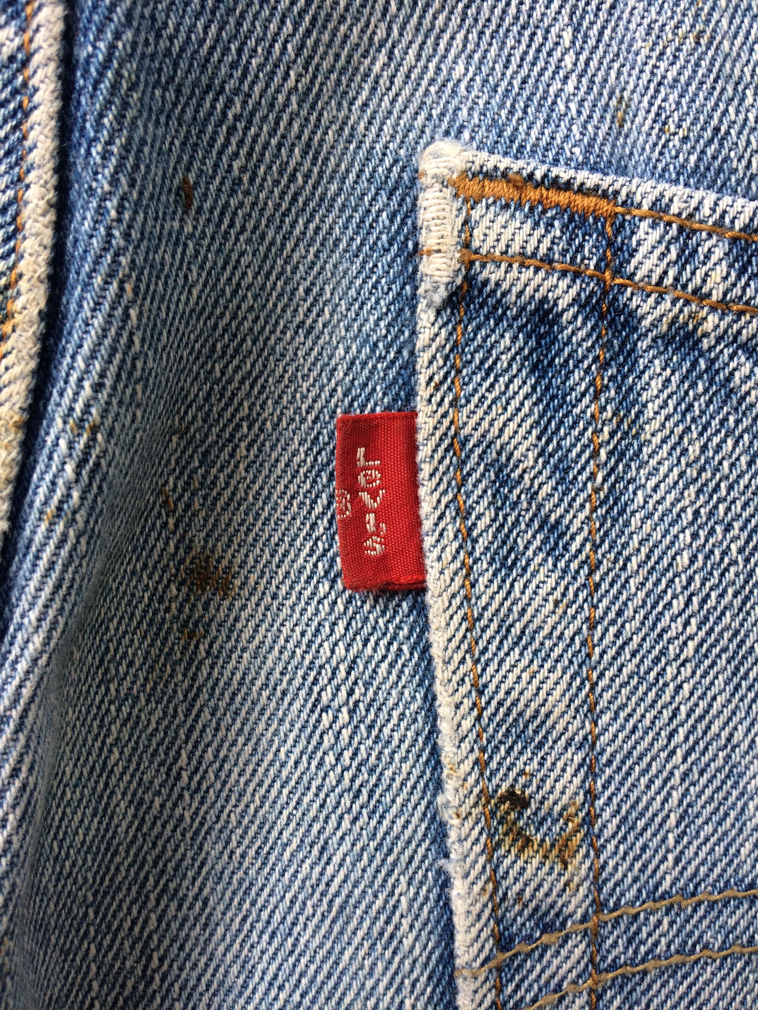 Levi's Vintage Distressed Levis 550 Jeans #B-937 Size US 37 - 10 Thumbnail