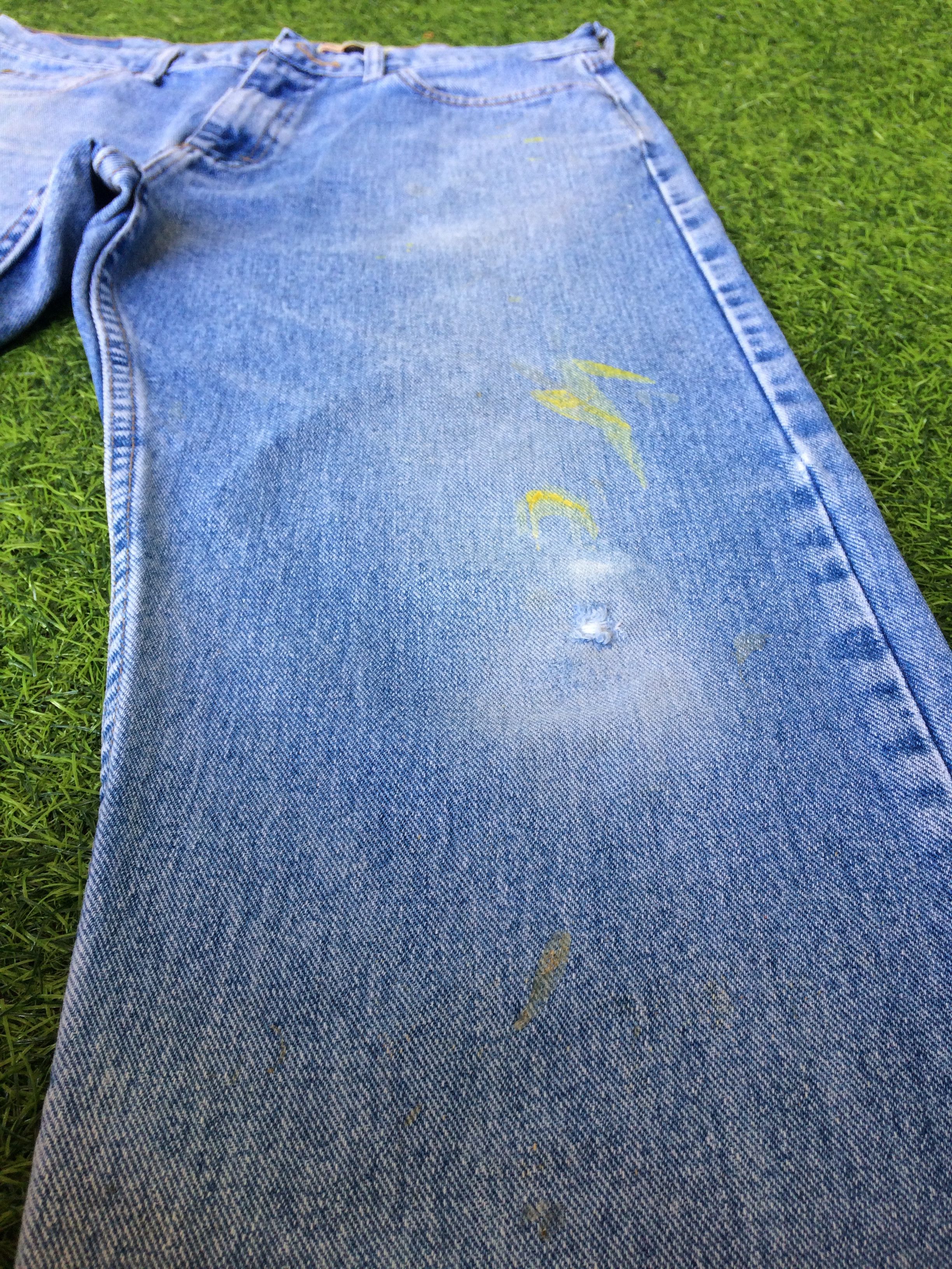 Wrangler Vintage Distressed Painted Jeans #B-466 Size US 33 - 7 Thumbnail