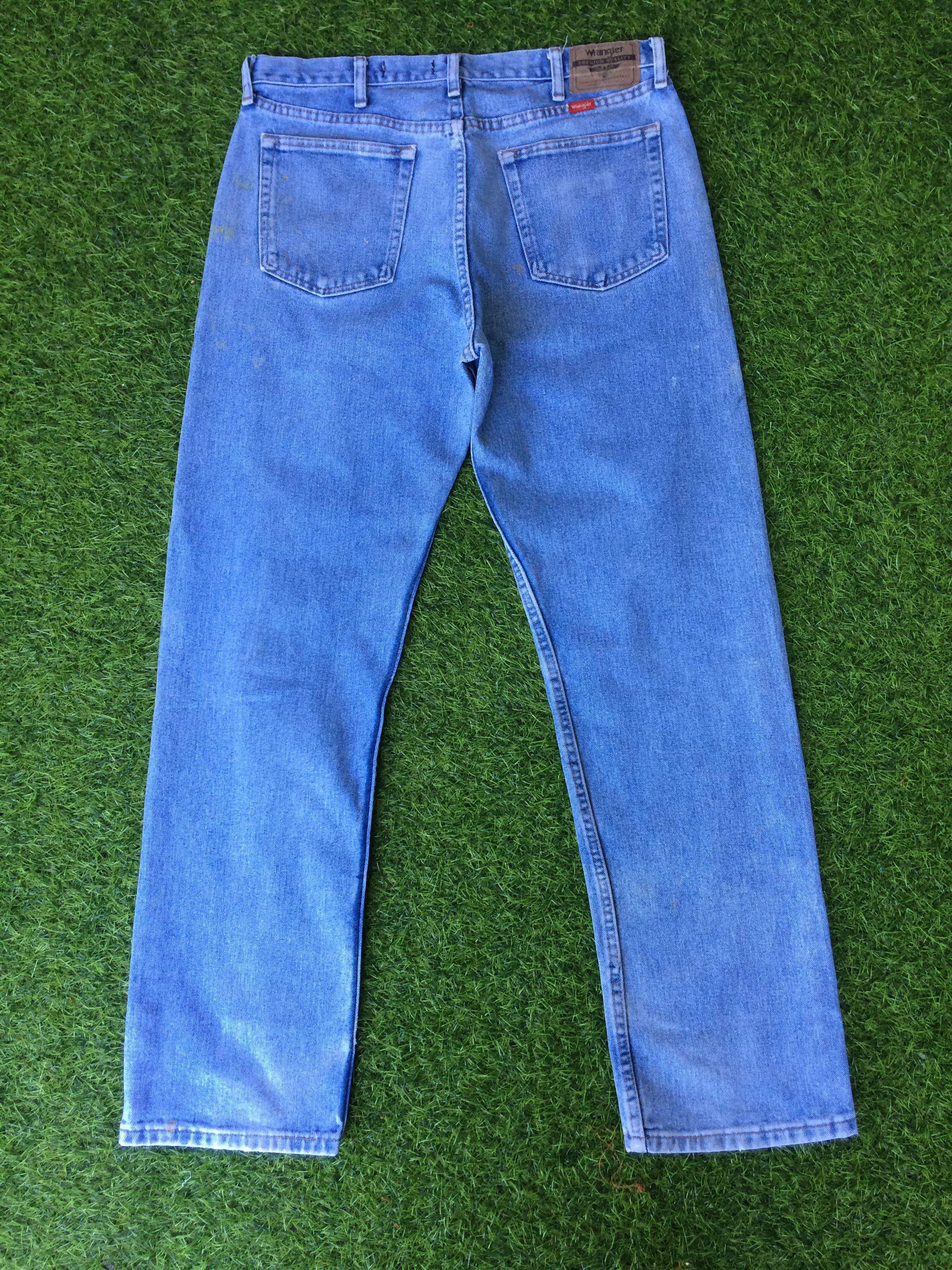 Wrangler Vintage Distressed Painted Jeans #B-466 Size US 33 - 2 Thumbnail